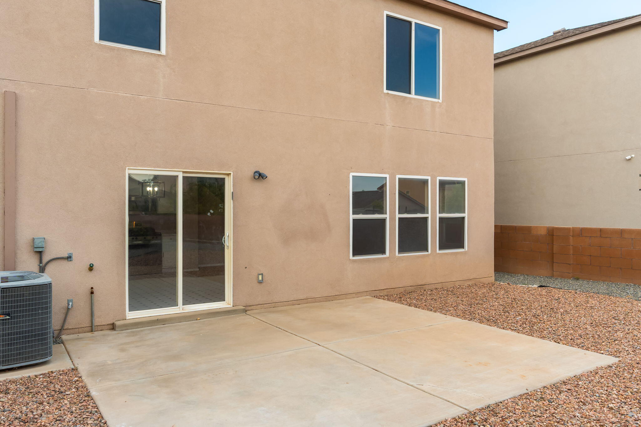 Photo 9 — 10648 Humphries Lane SW