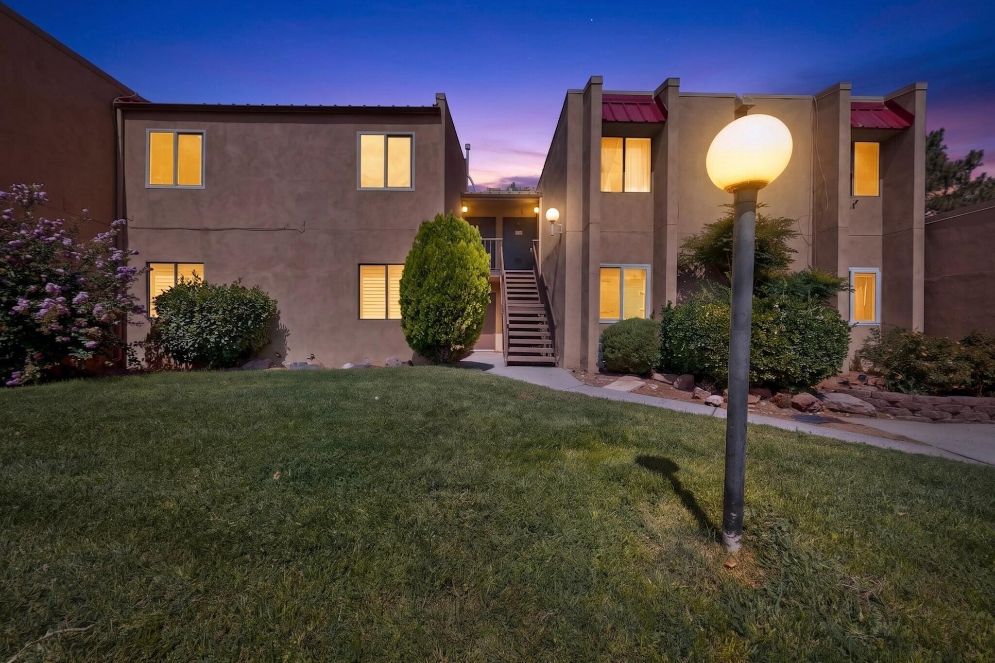 913 Country Club Drive SE APT H, Rio Rancho, NM 87124