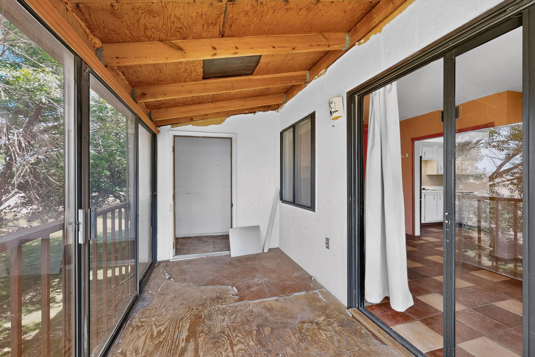 Photo 3 — 913 Country Club Drive SE APT H