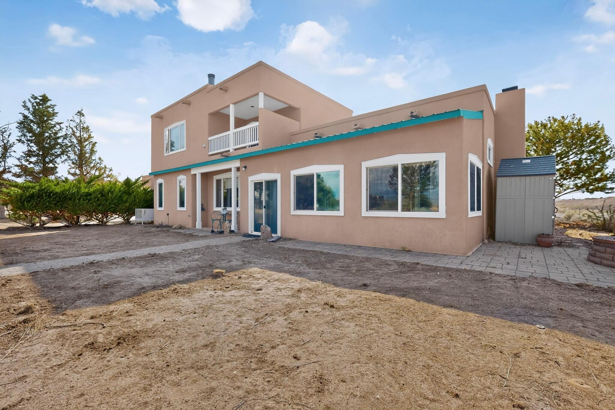 Photo 8 — 5345 Vera Cruz Road NE