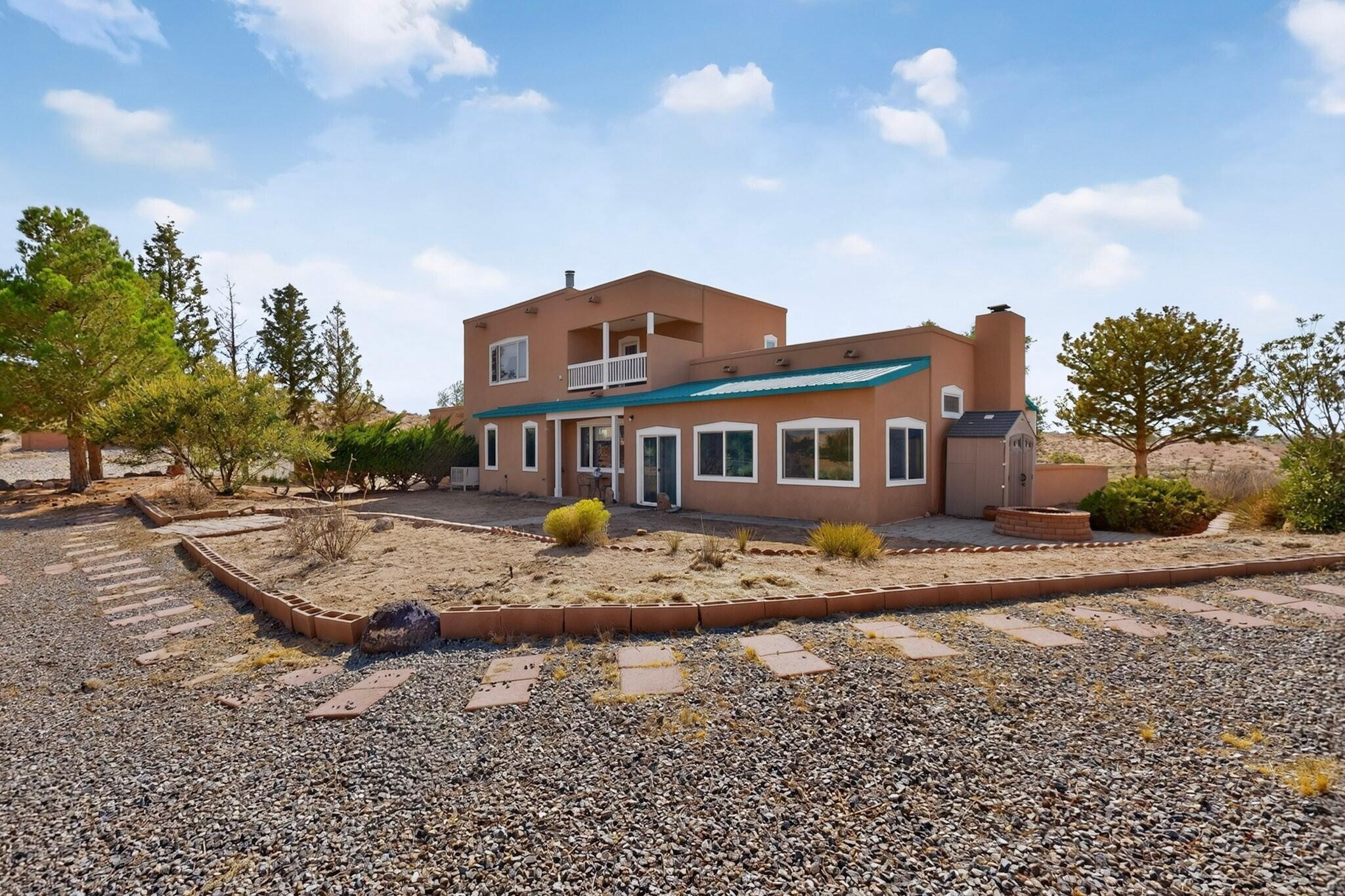 Photo 6 — 5345 Vera Cruz Road NE