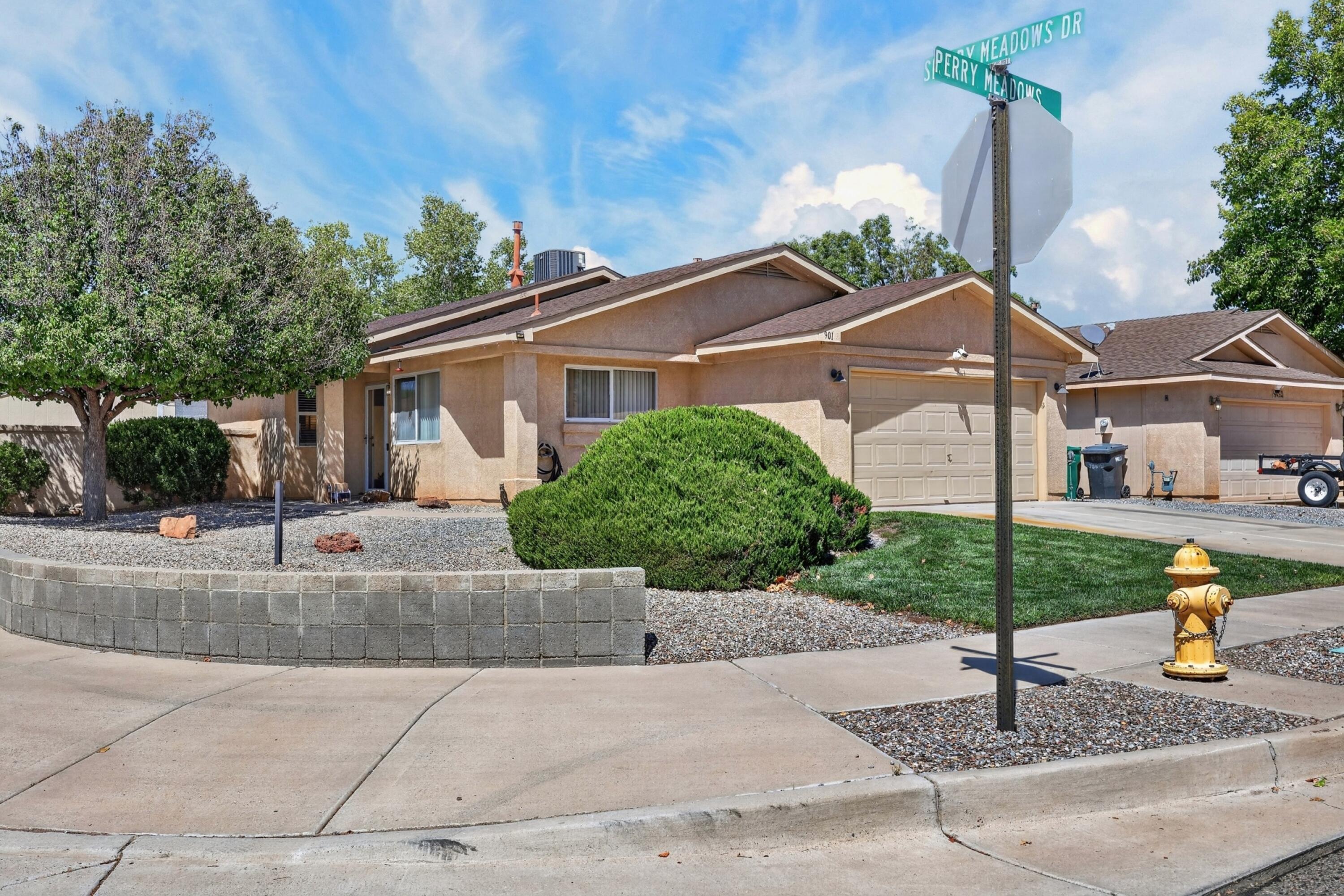 Photo 7 — 901 Perry Meadows Drive NE