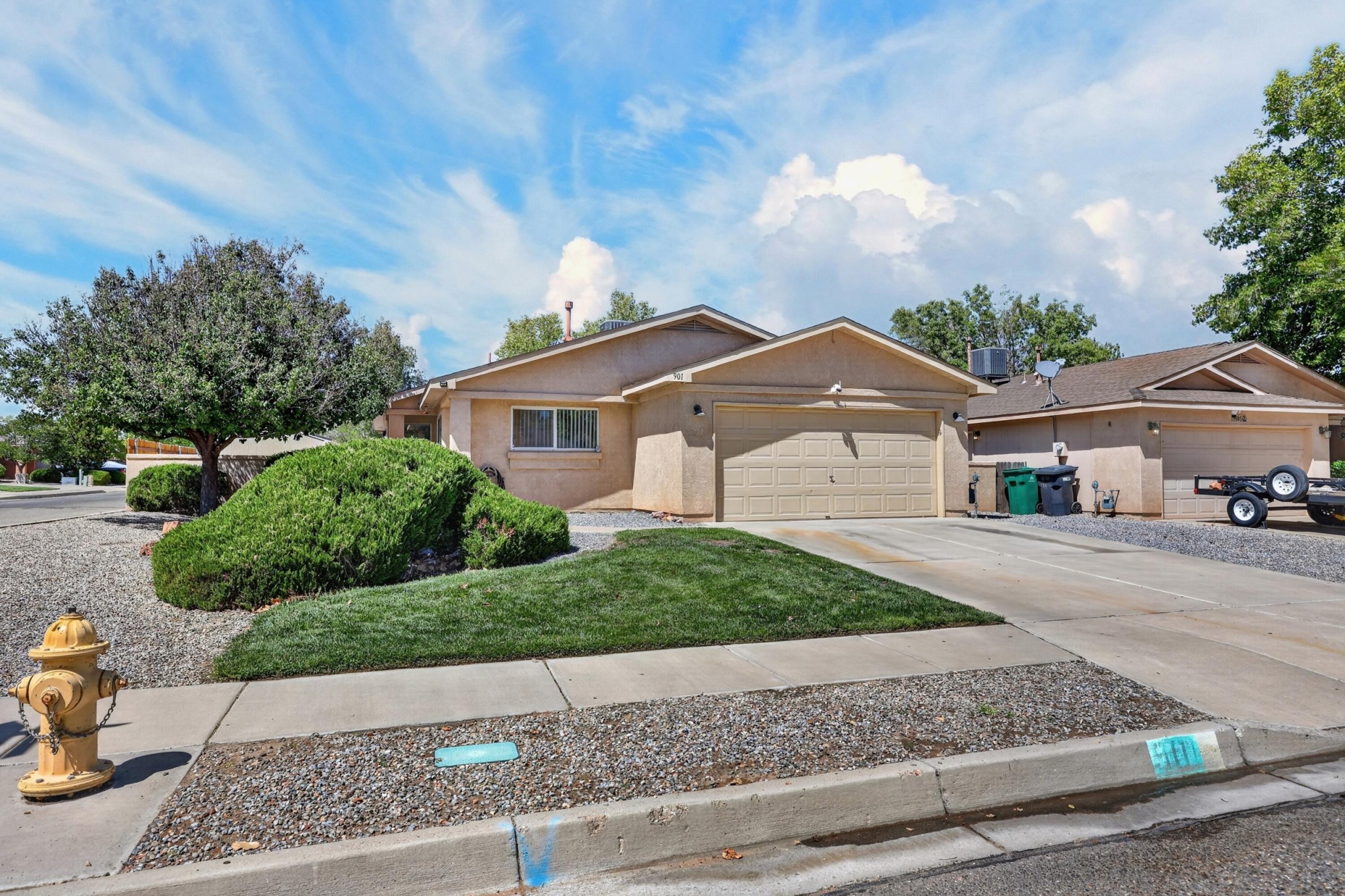 Photo 5 — 901 Perry Meadows Drive NE