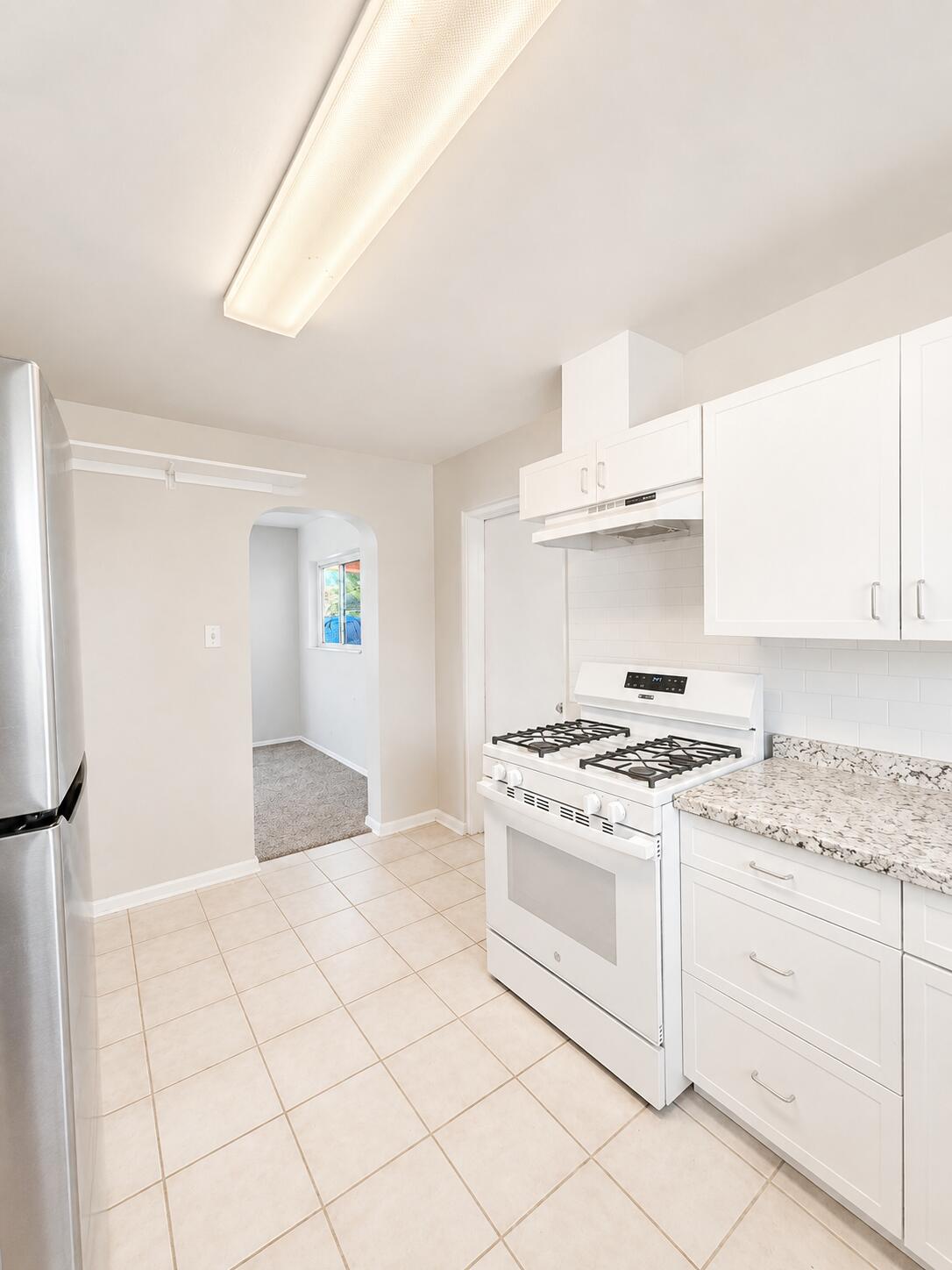 Photo 8 — 316 General Patch Street NE