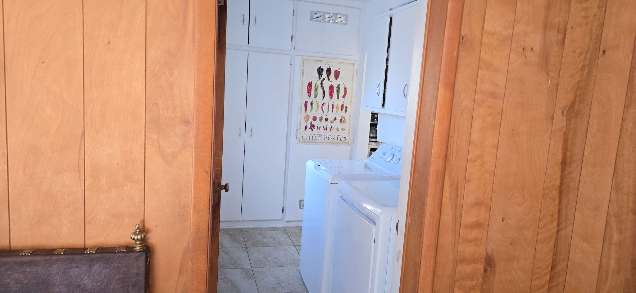 Photo 9 — 4220 Broadmoor Avenue NE