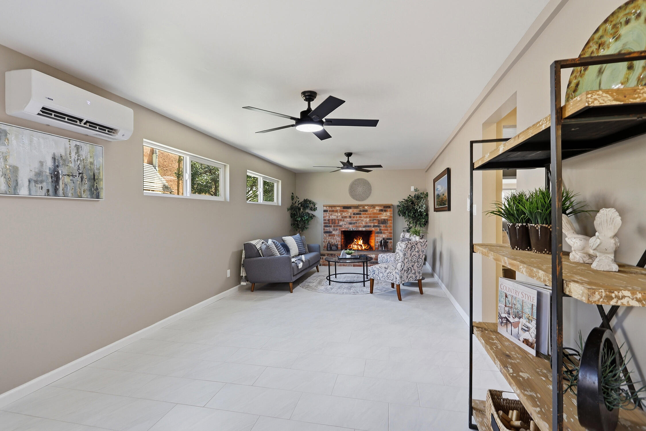 Photo 15 — 9801 Leyendecker Road NE