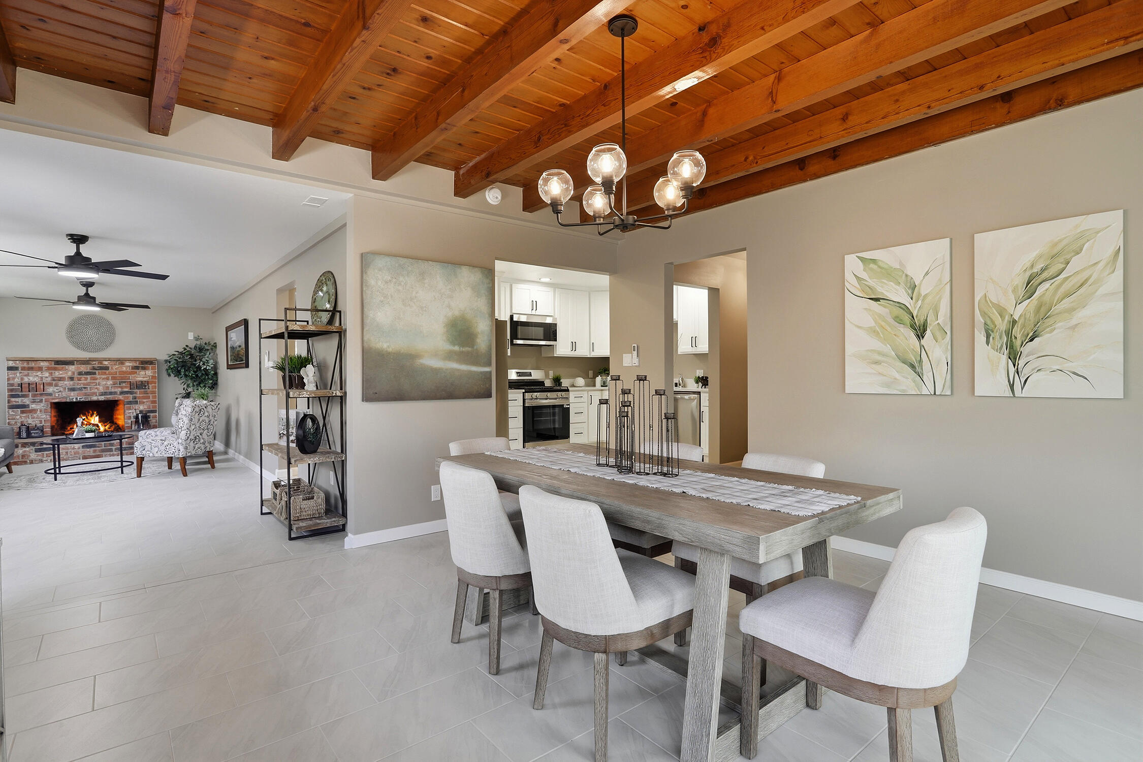 Photo 14 — 9801 Leyendecker Road NE