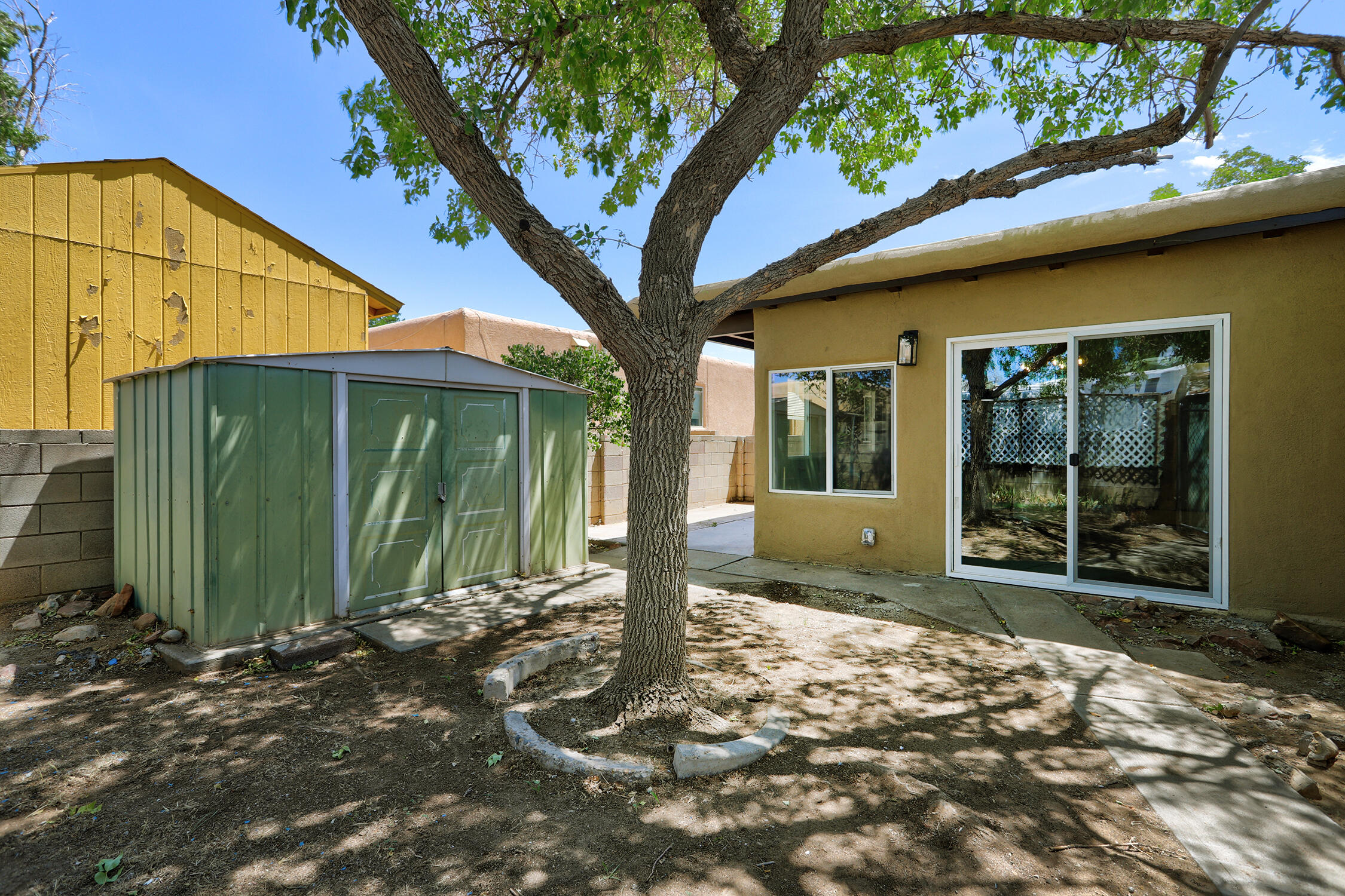Photo 10 — 9801 Leyendecker Road NE