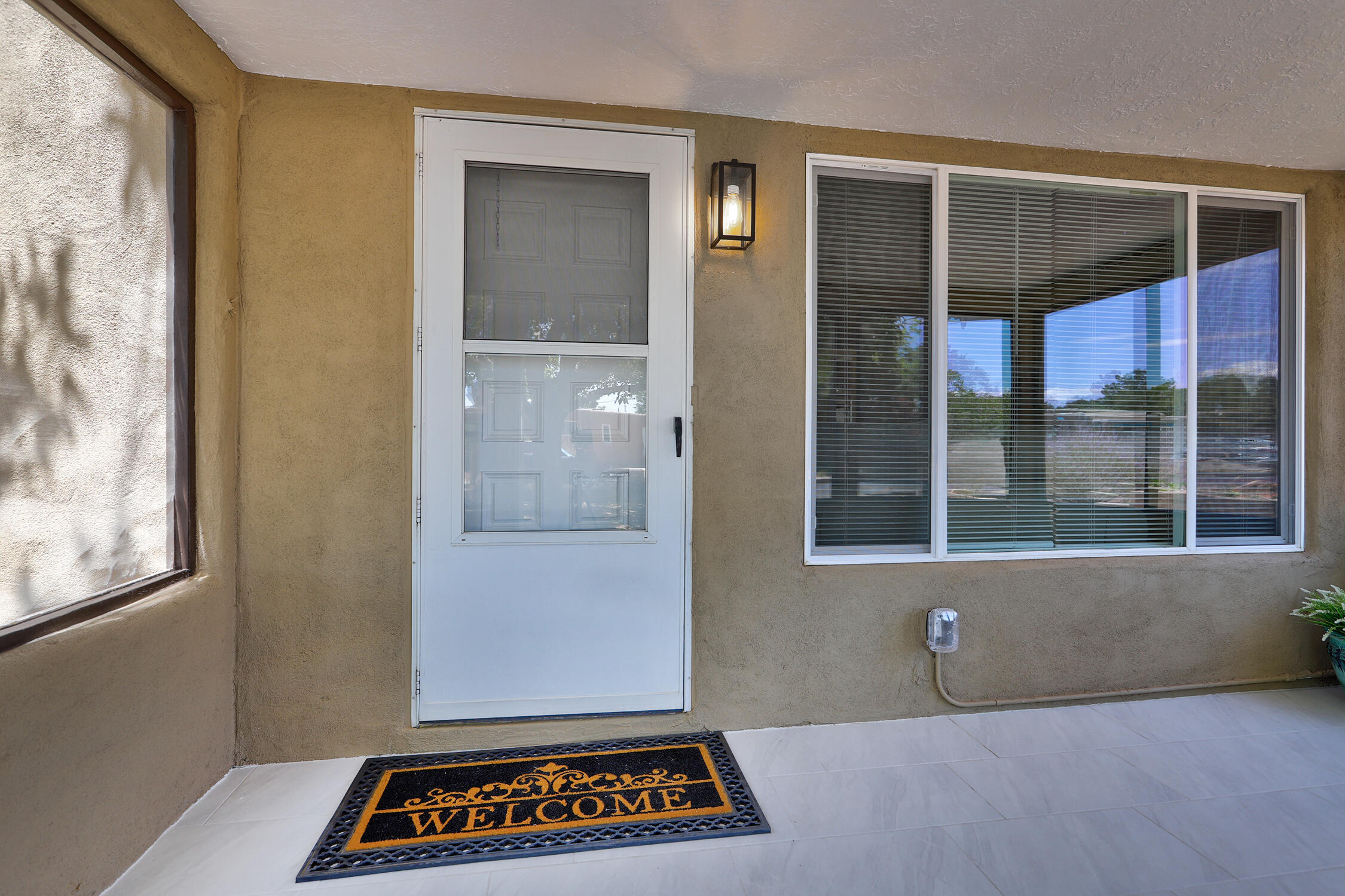 Photo 3 — 9801 Leyendecker Road NE