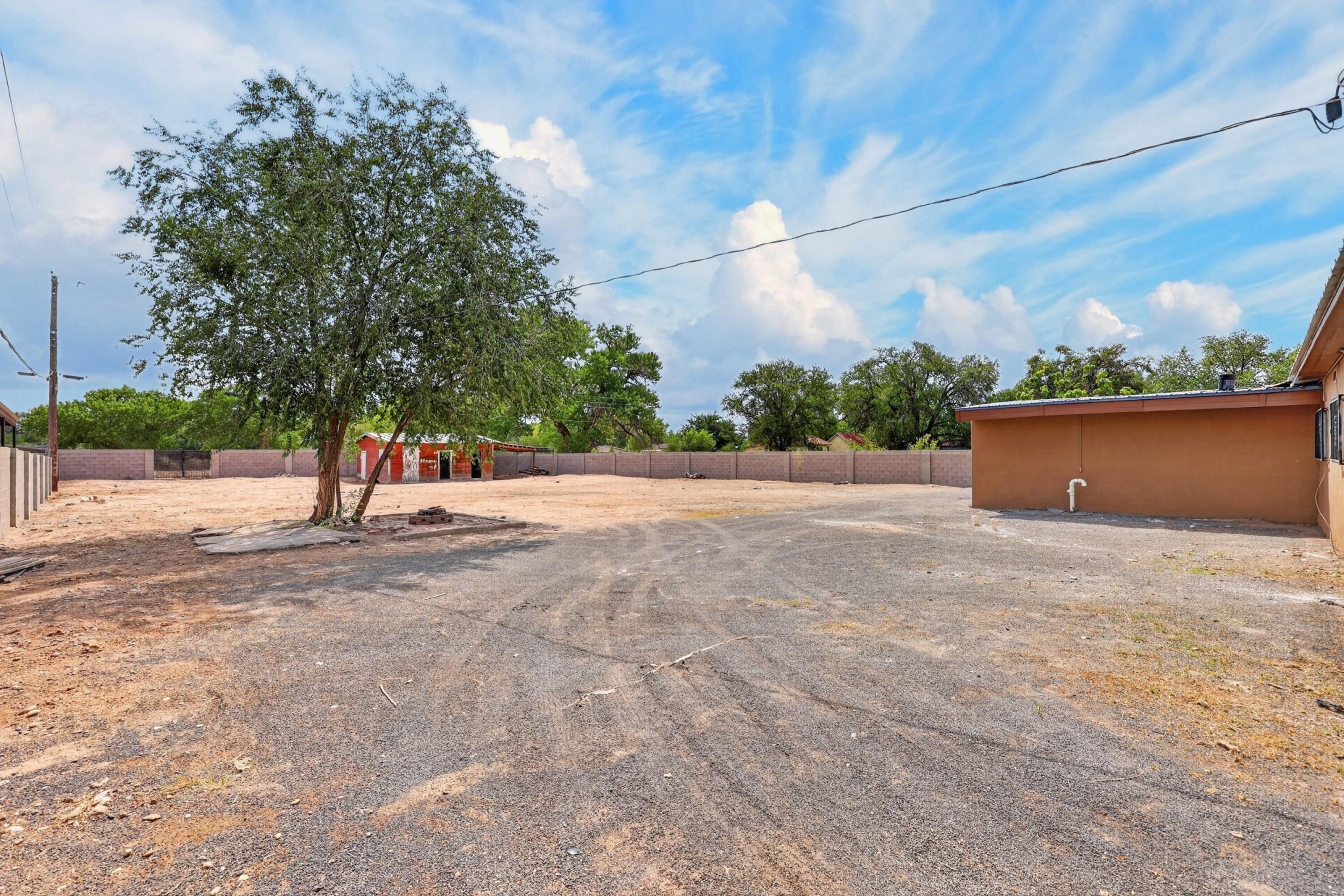 Photo 2 — 5648 Greer Loop Loop SW