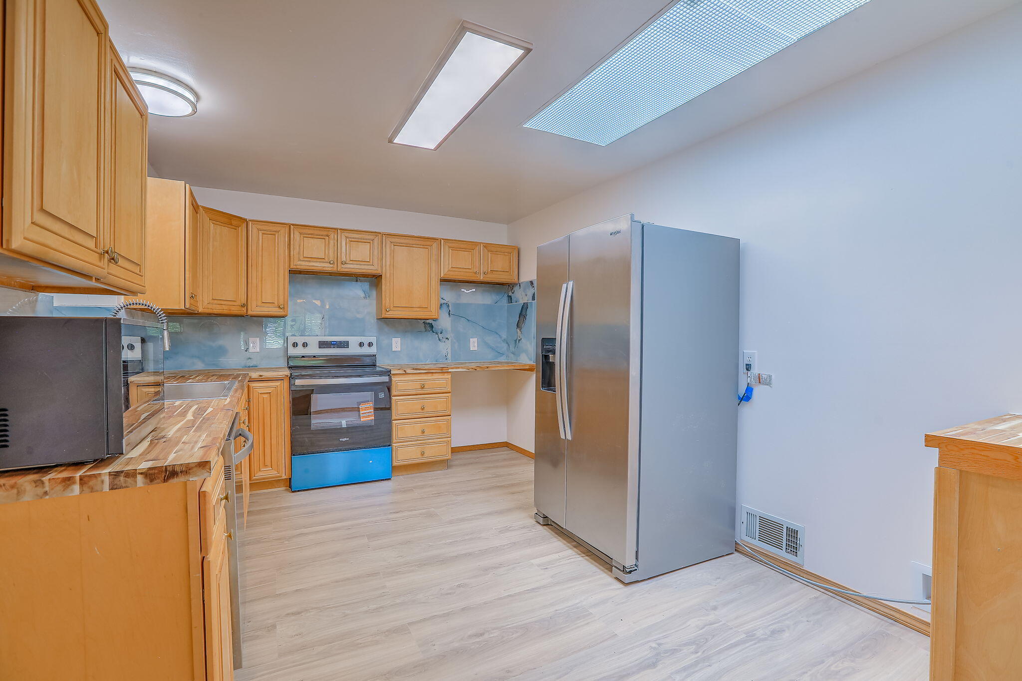 Photo 14 — 1104 Alcazar Street NE