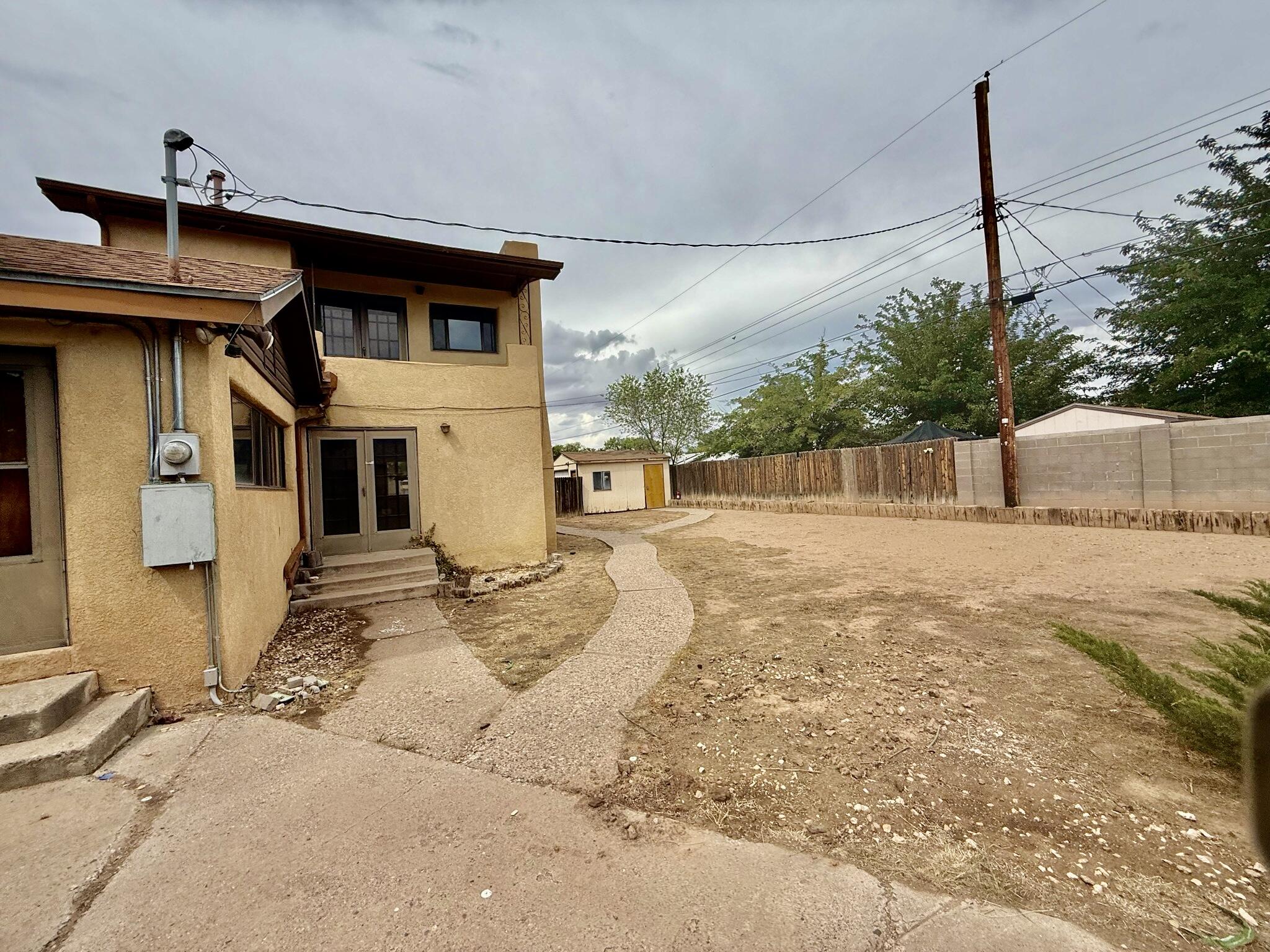Photo 10 — 1353 SAN LORENZO Avenue NW