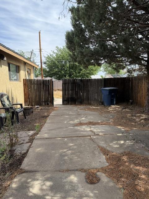 Photo 17 — 1353 SAN LORENZO Avenue NW