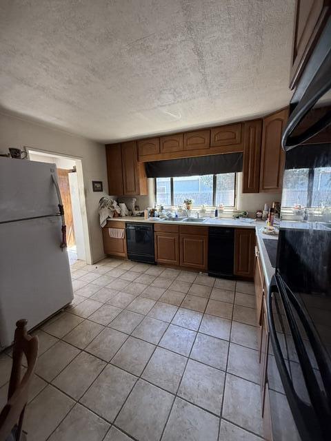 Photo 15 — 1353 SAN LORENZO Avenue NW