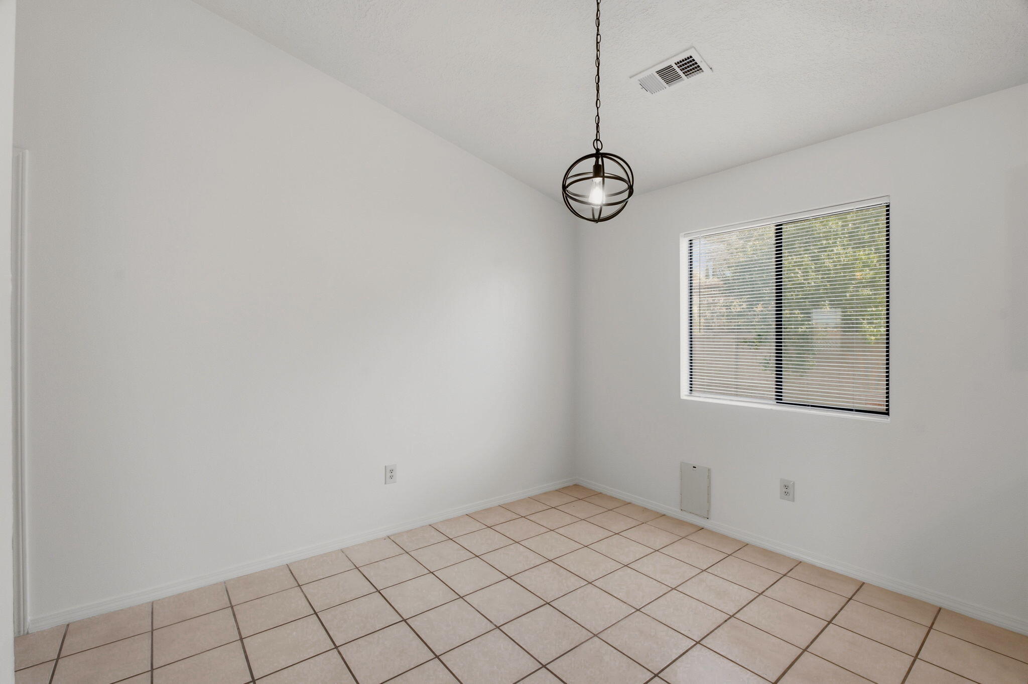 Photo 10 — 10405 Sky Trail Court NW