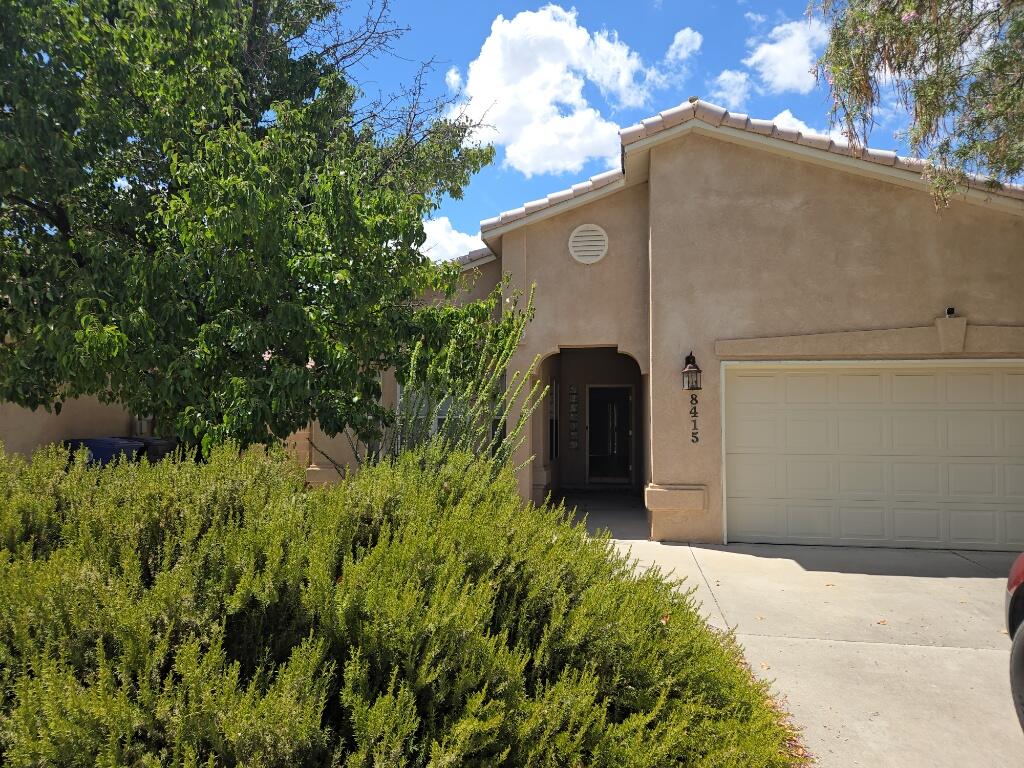 8415 Calle Soquelle NE, Albuquerque, NM 87113