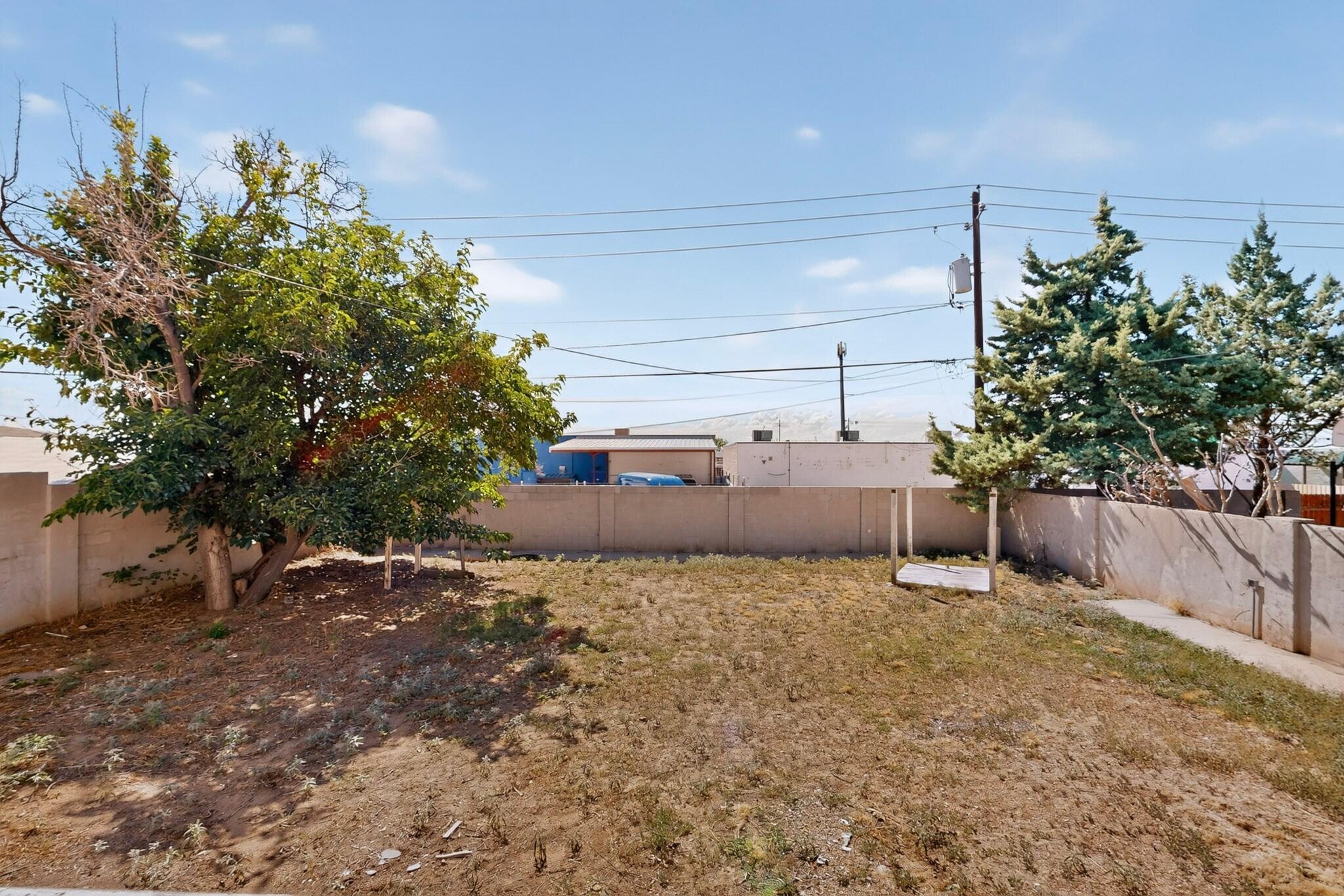 Photo 4 — 2433 Paisano Street NE