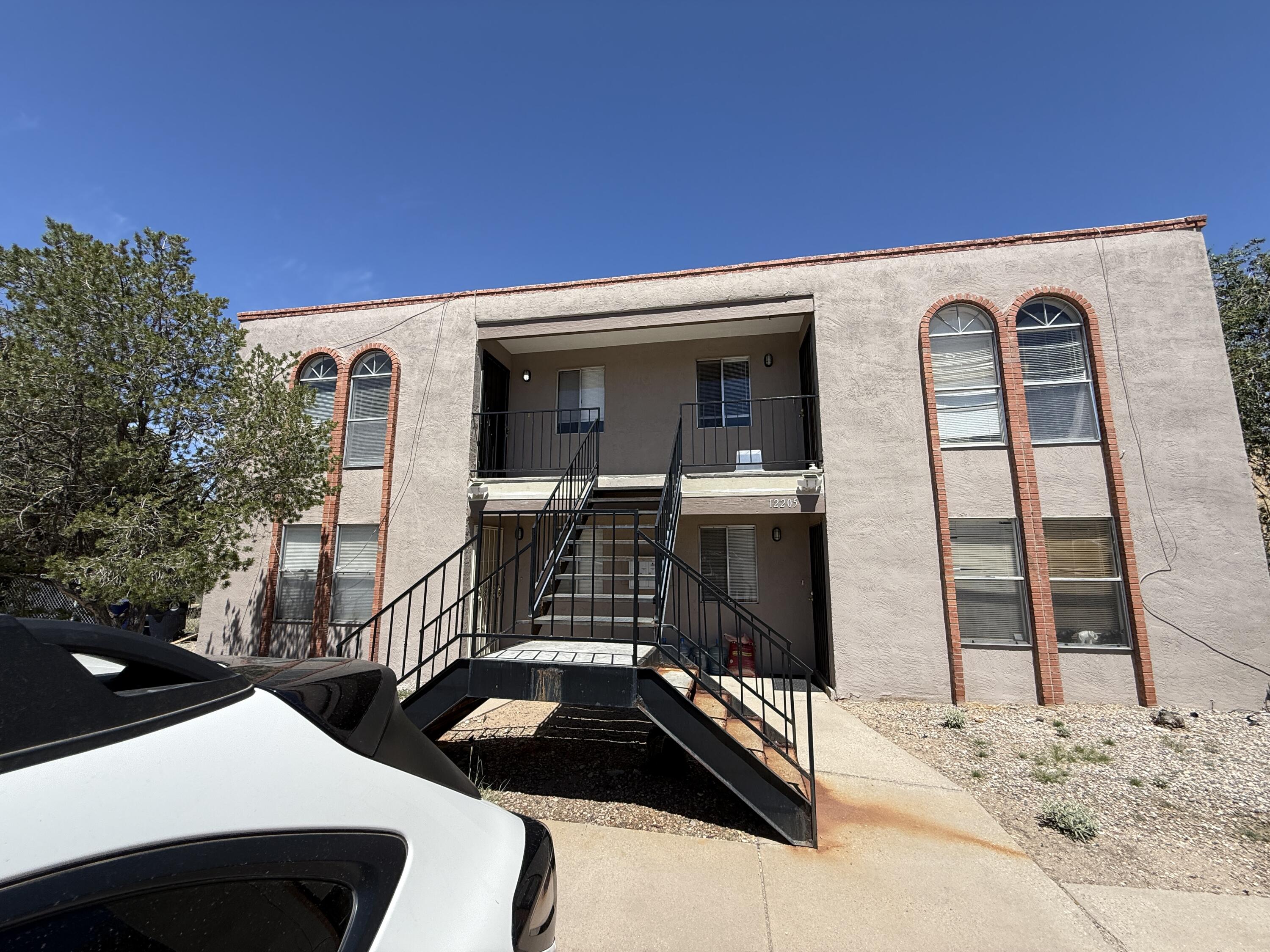 12205 Eric Court NE C, Albuquerque, NM 87112