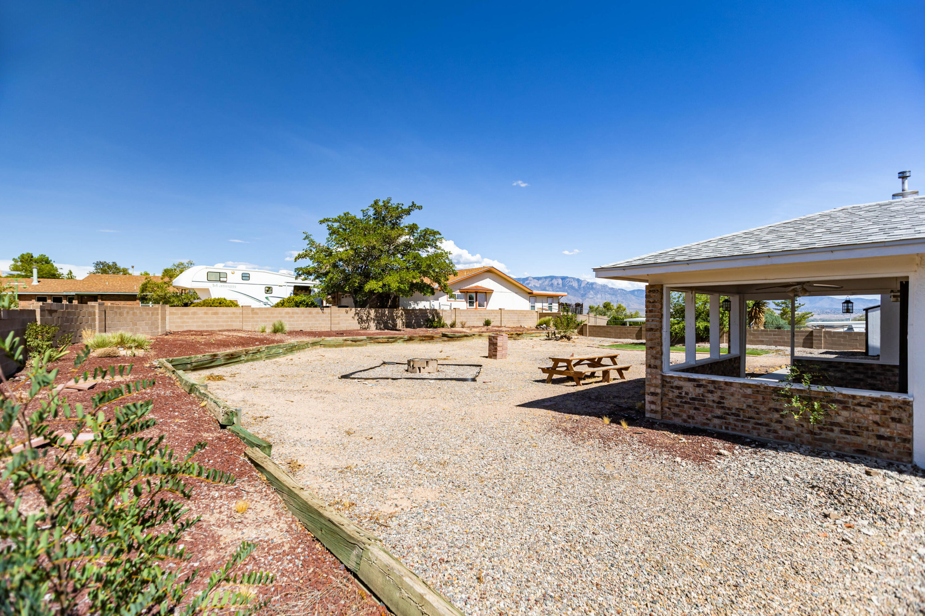 Photo 6 — 4701 Aqua Marine Drive NE