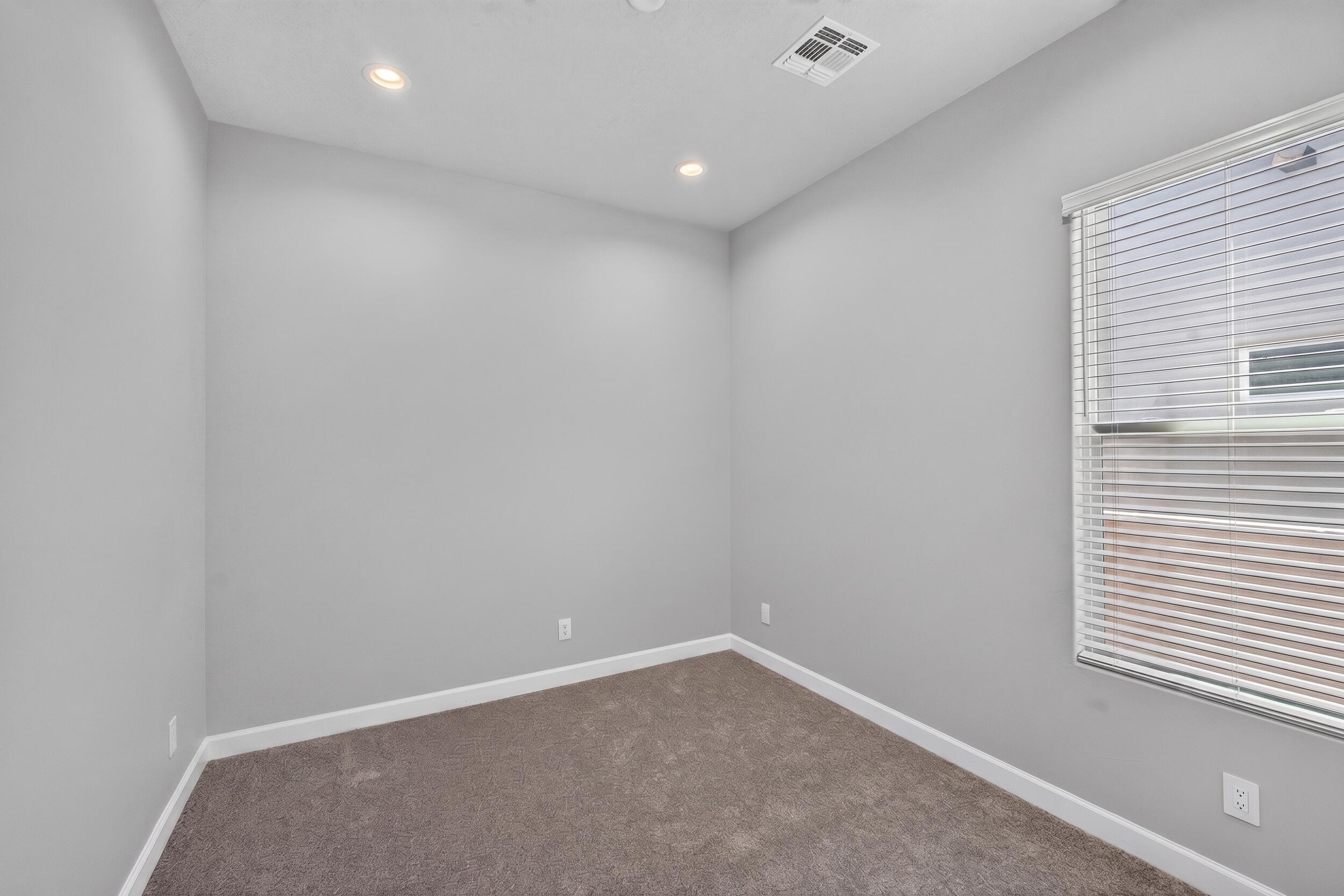 Photo 15 — 1691 Tesoro Loop NW