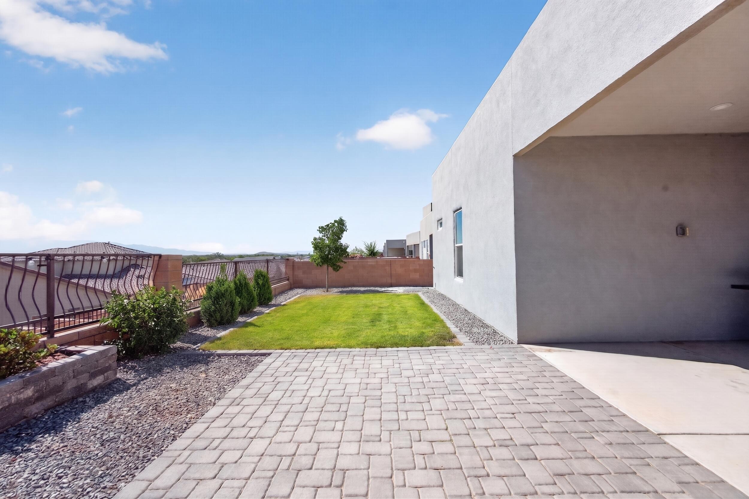 Photo 14 — 1691 Tesoro Loop NW