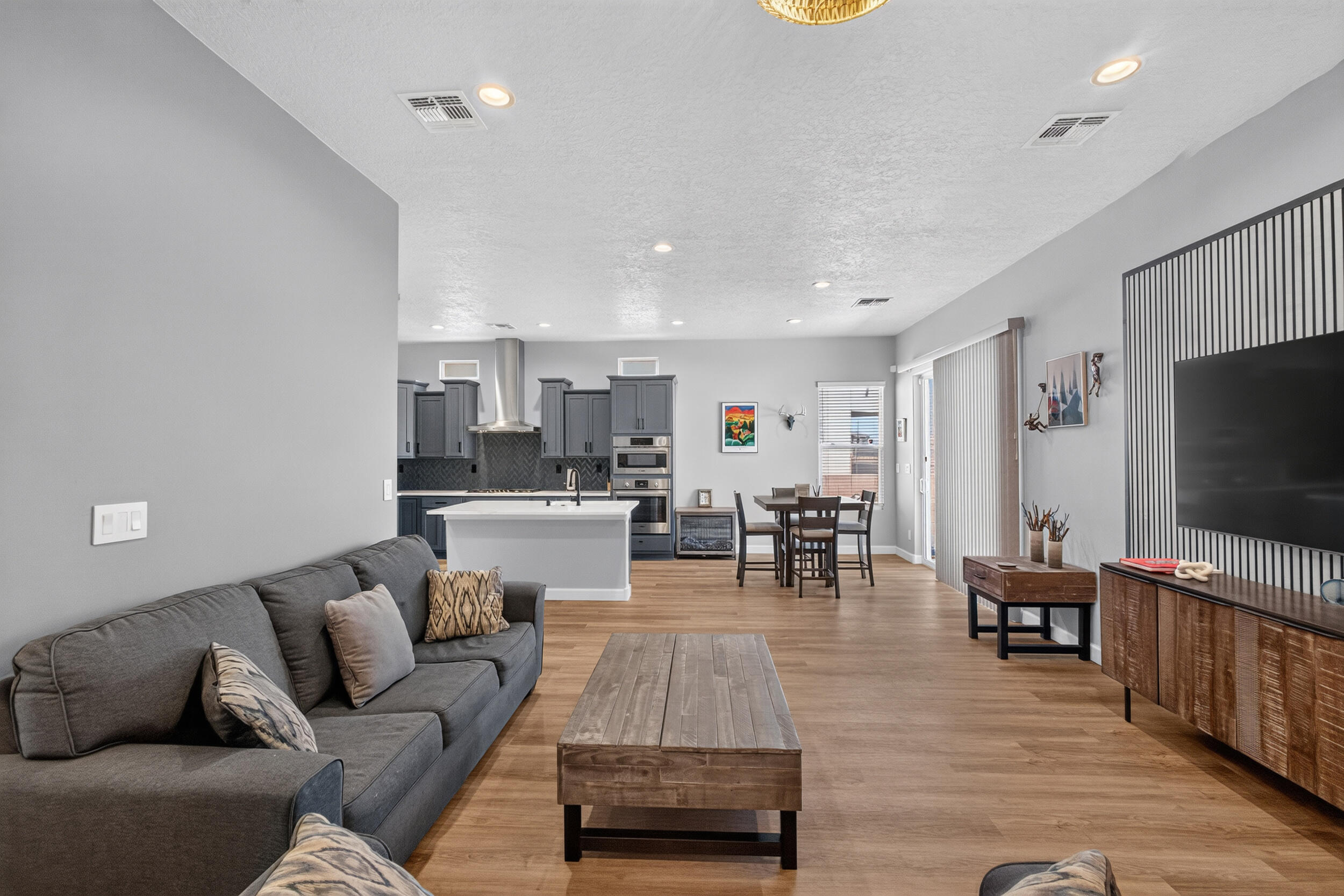 Photo 5 — 1691 Tesoro Loop NW