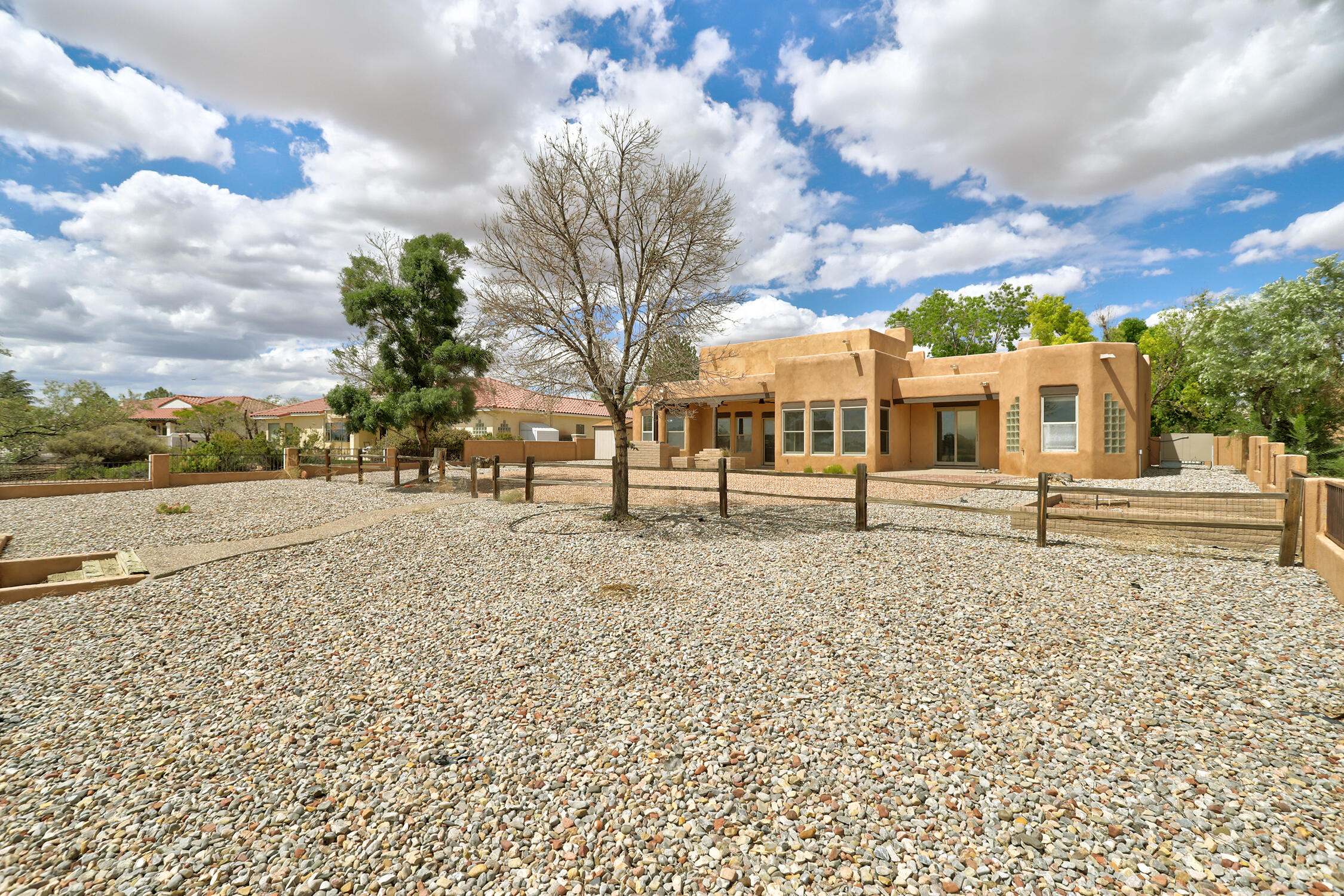 Photo 17 — 308 Nicklaus Drive SE