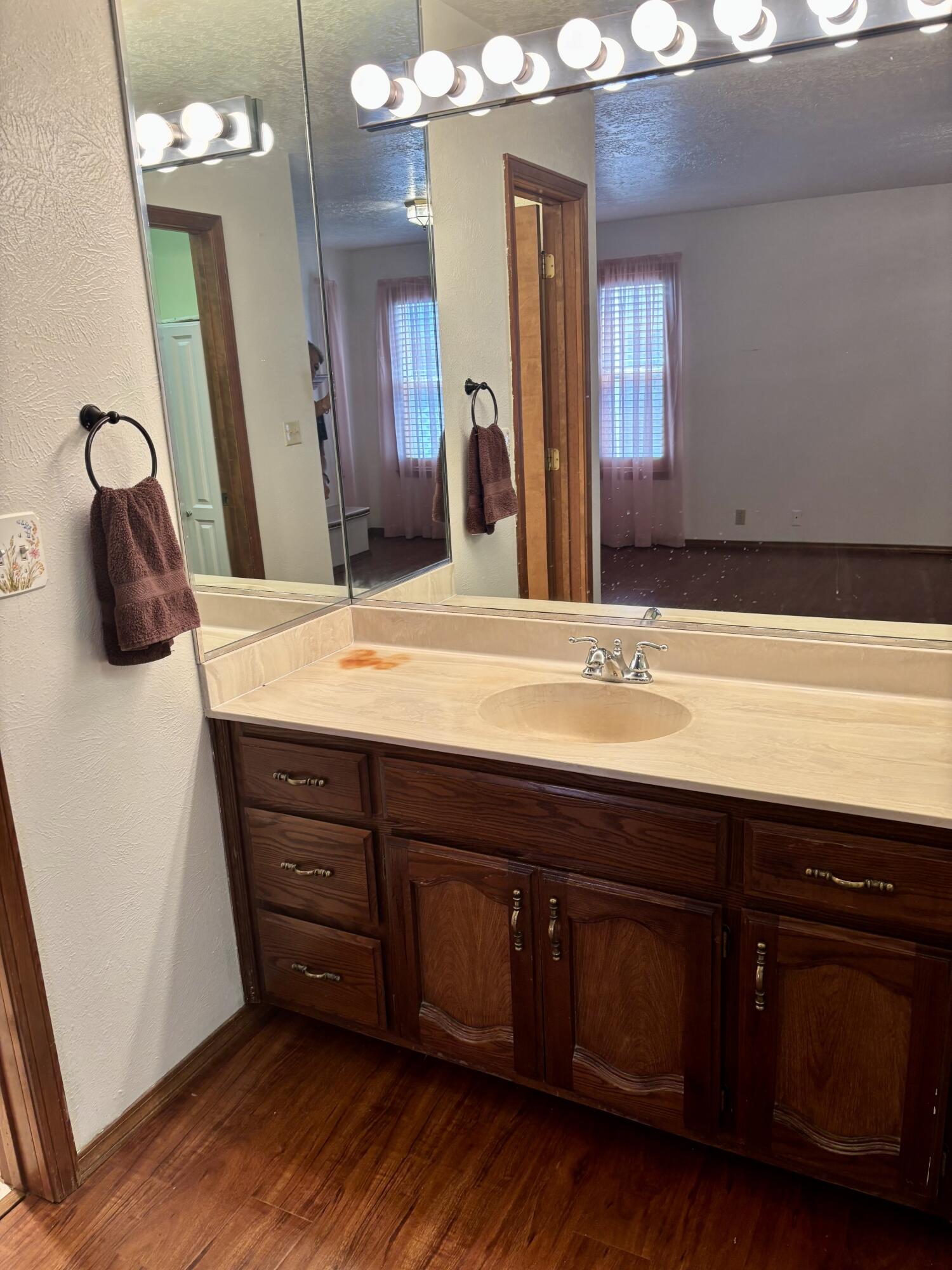 Photo 11 — 5108 Bogart Street NW