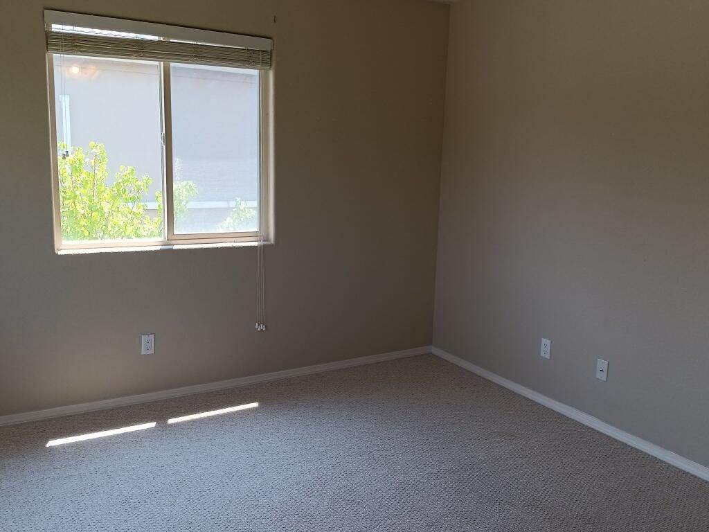 Photo 7 — 1809 Black Gold Street SE