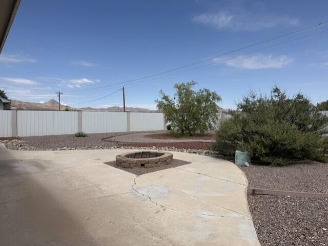 Photo 5 — 809 Sean Avenue