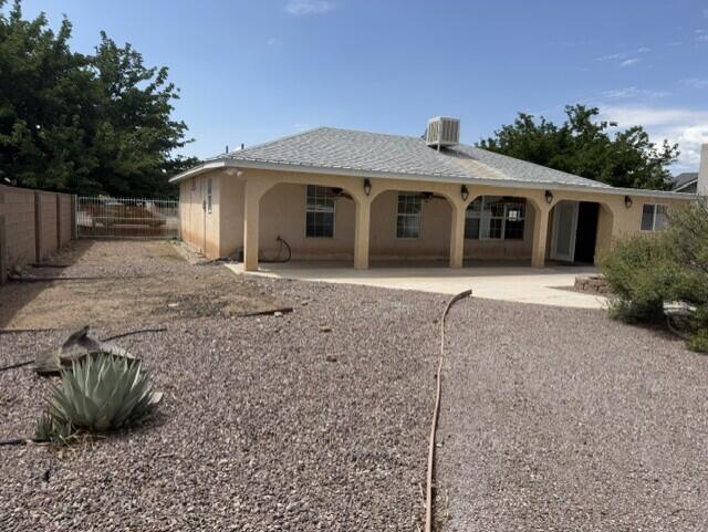 Photo 3 — 809 Sean Avenue