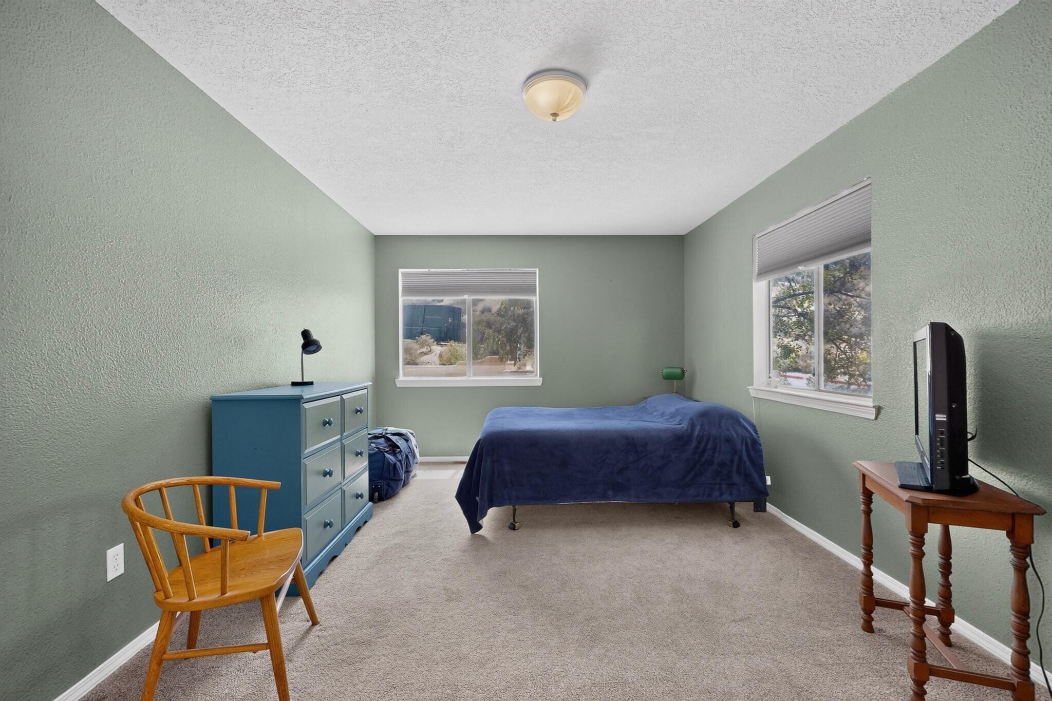 Photo 18 — 4801 Irving Boulevard NW UNIT 1302
