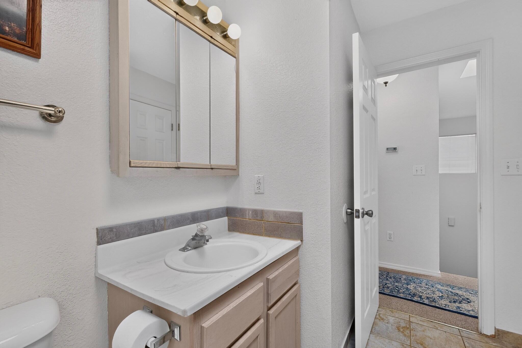Photo 14 — 4801 Irving Boulevard NW UNIT 1302