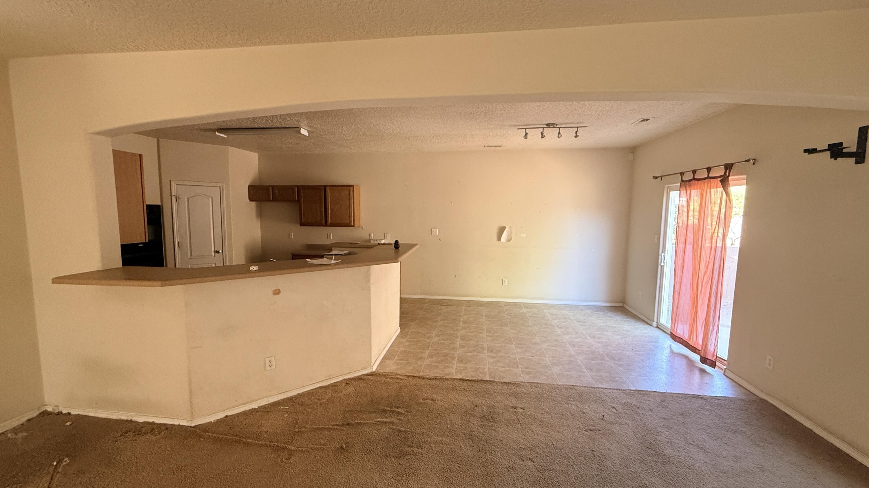 Photo 3 — 1339 Mountain Vista Drive SE