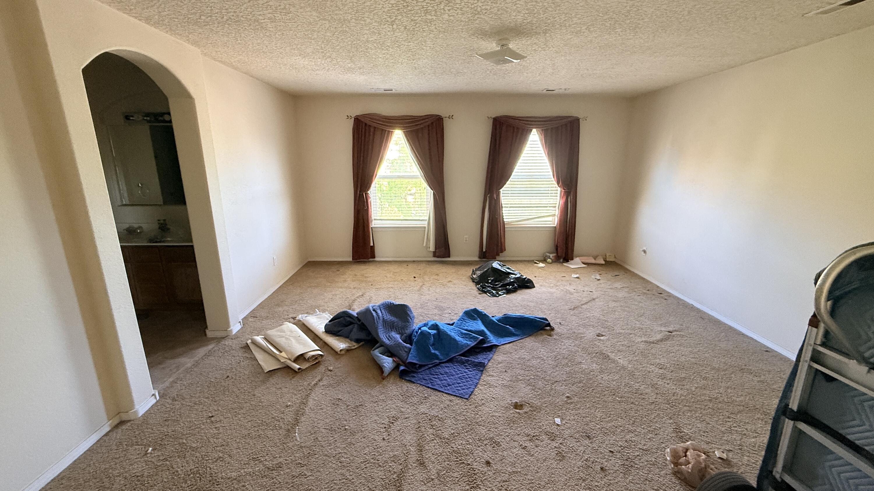 Photo 2 — 1339 Mountain Vista Drive SE