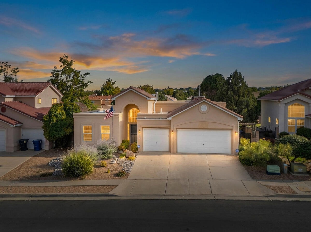 Photo 17 — 4308 Rancho Centro NW