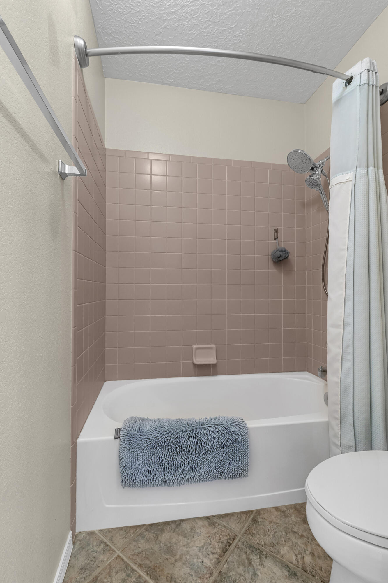 Photo 4 — 4308 Rancho Centro NW