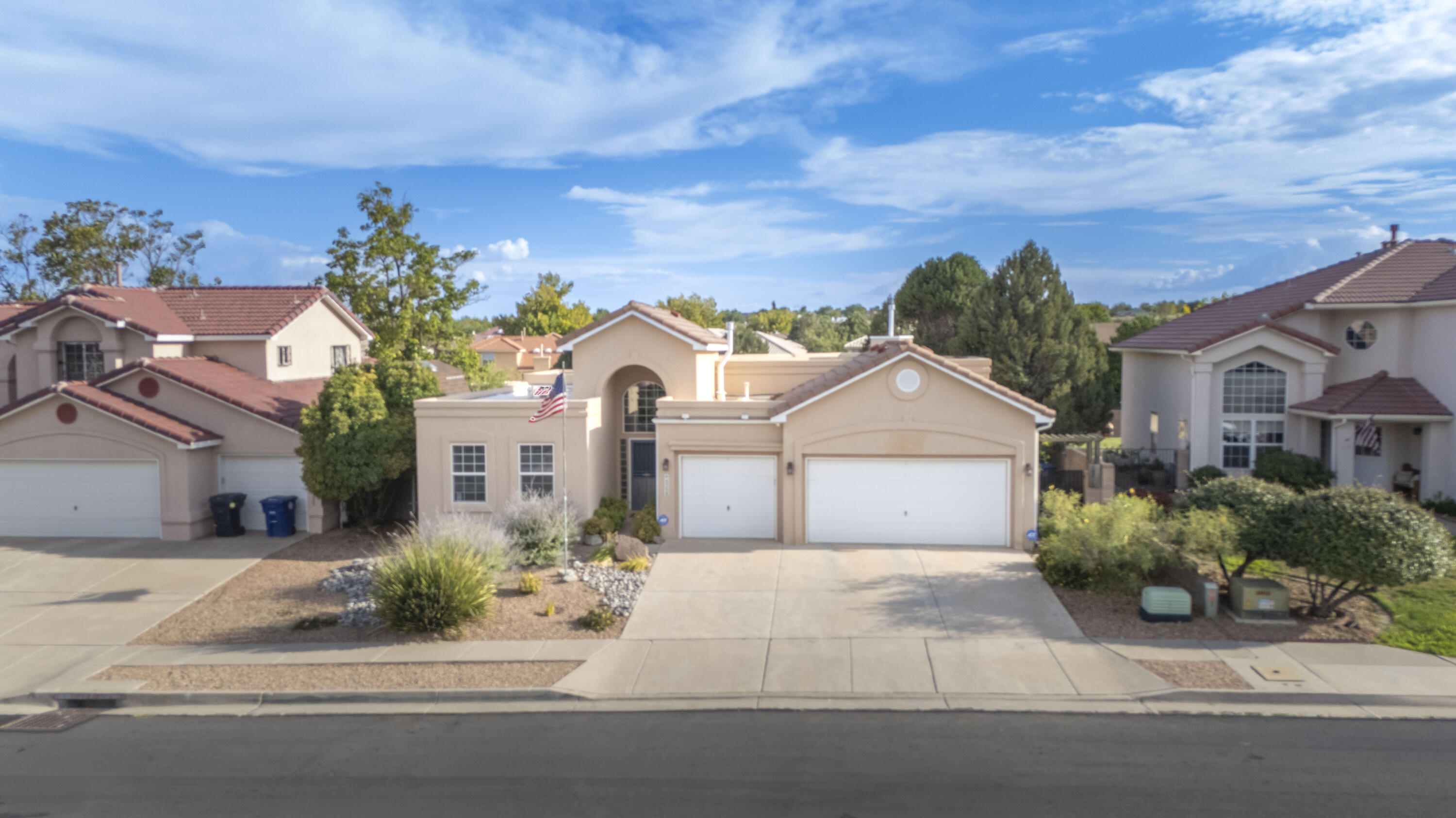 Photo 16 — 4308 Rancho Centro NW
