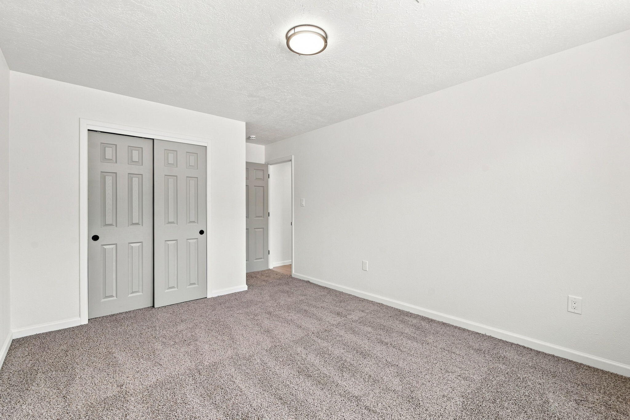 Photo 13 — 1508 Rita Drive NE