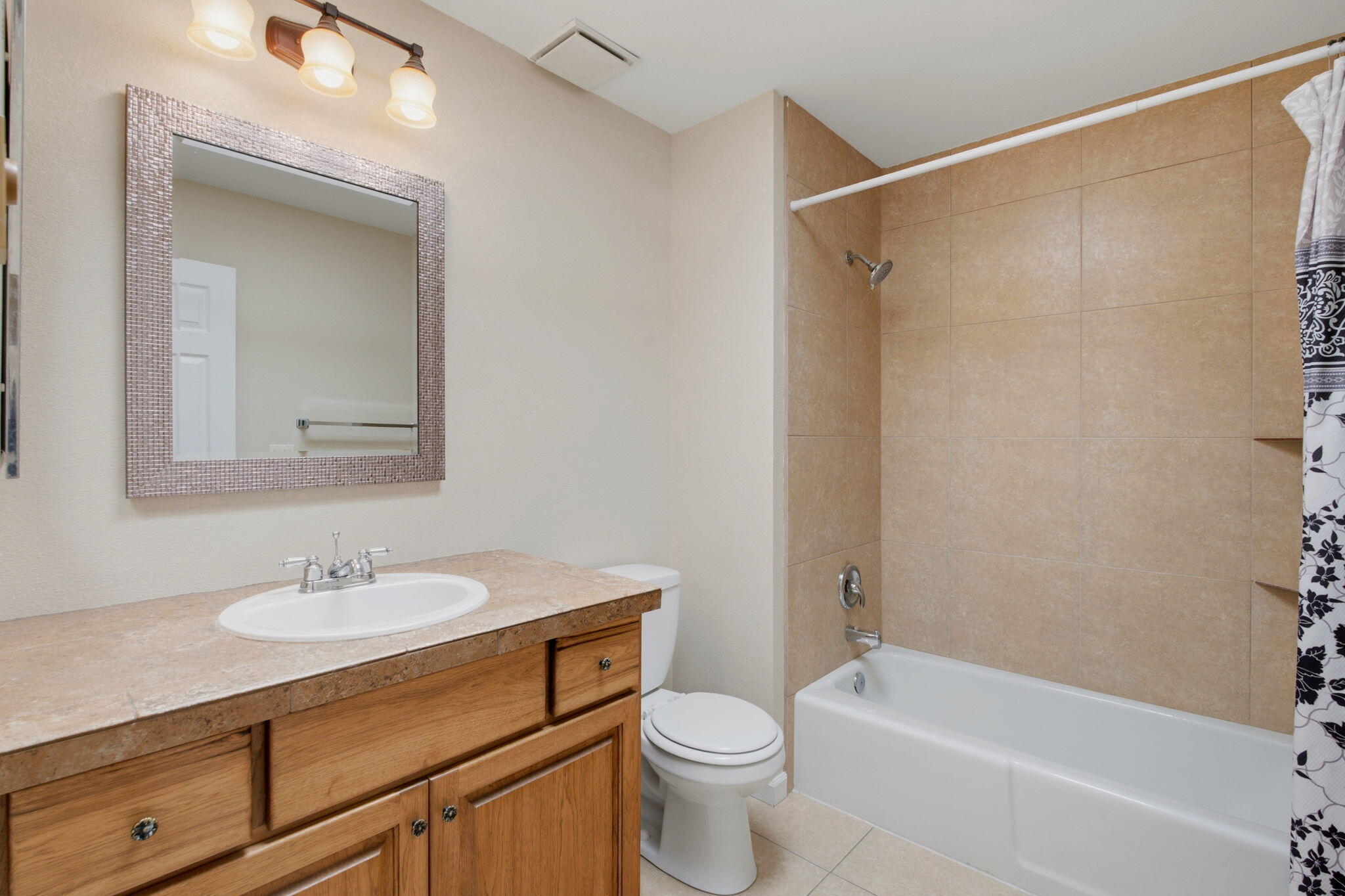 Photo 20 — 7612 Vista Cedro Court NE