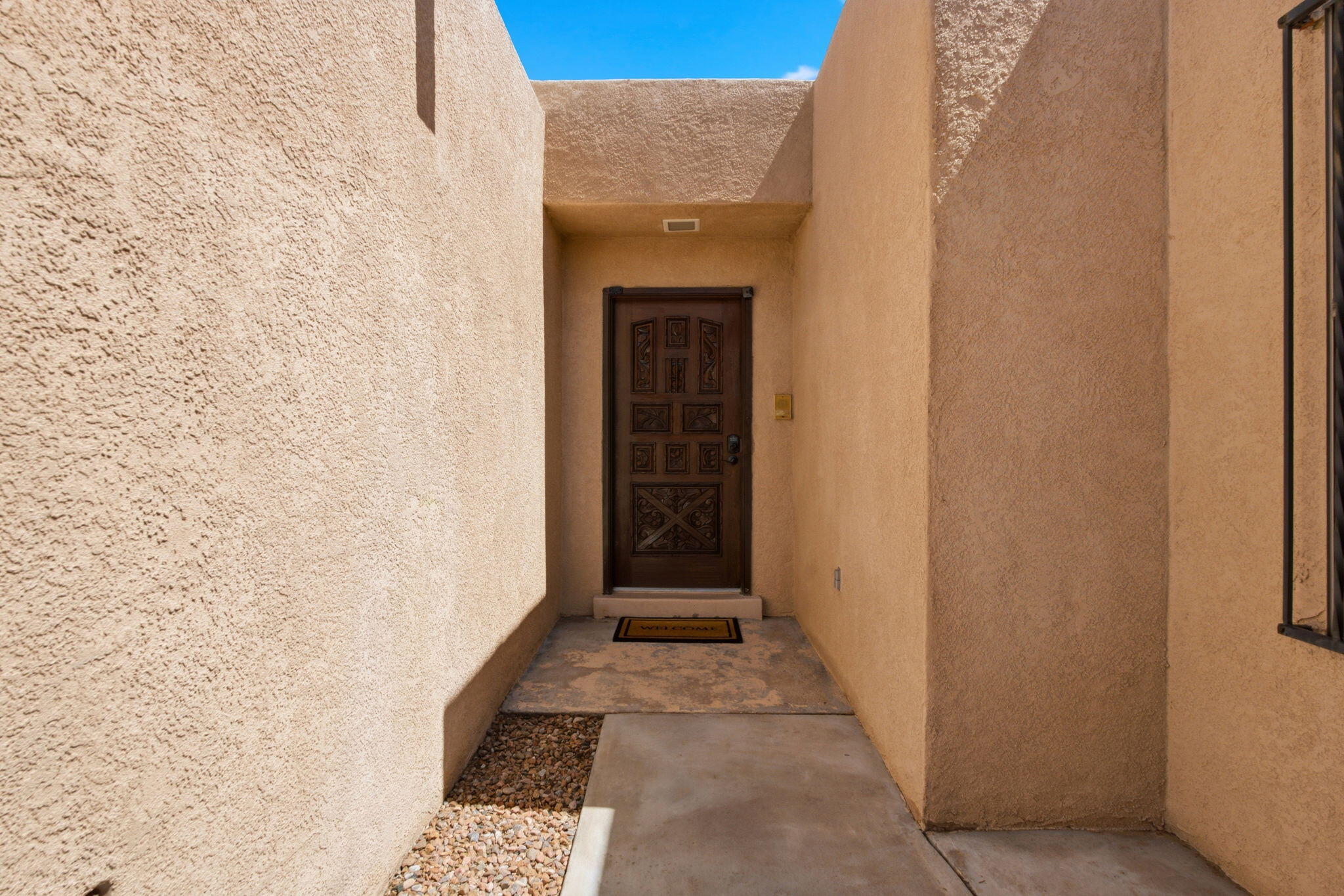 Photo 17 — 7612 Vista Cedro Court NE