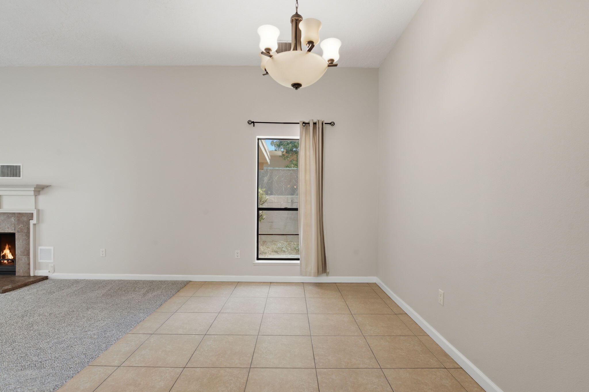 Photo 14 — 7612 Vista Cedro Court NE