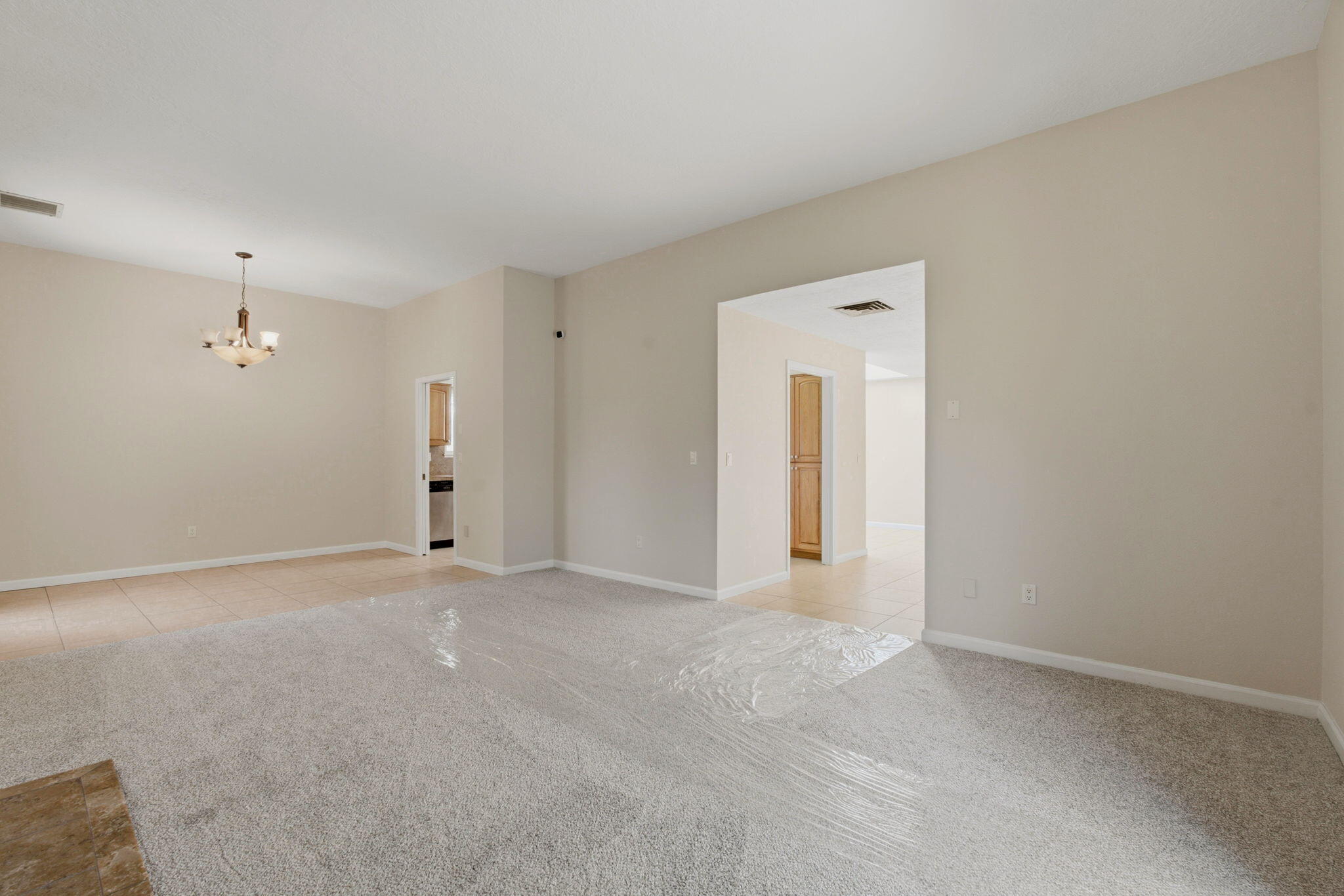 Photo 13 — 7612 Vista Cedro Court NE