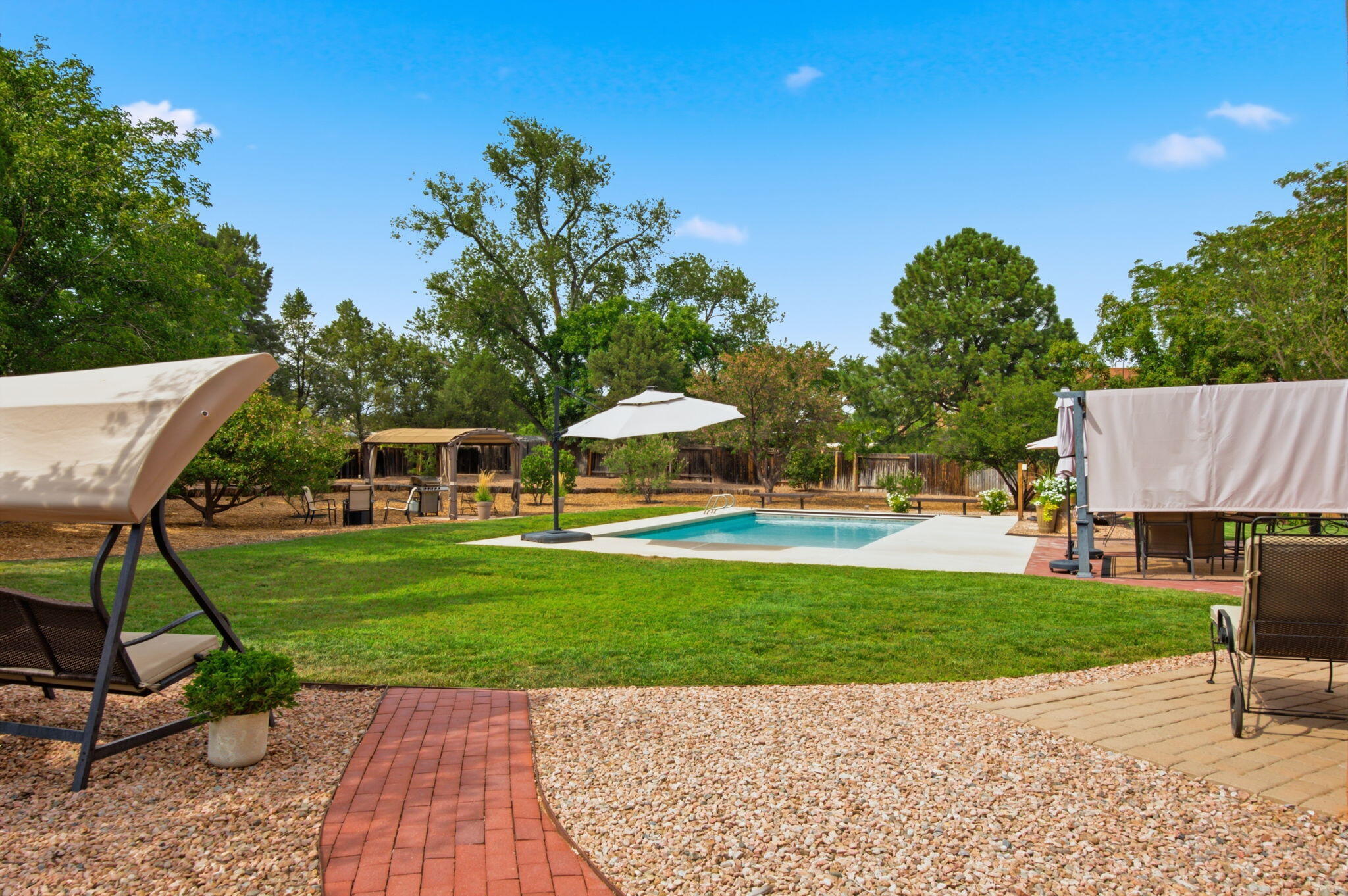 Photo 3 — 1805 Llano Court NW