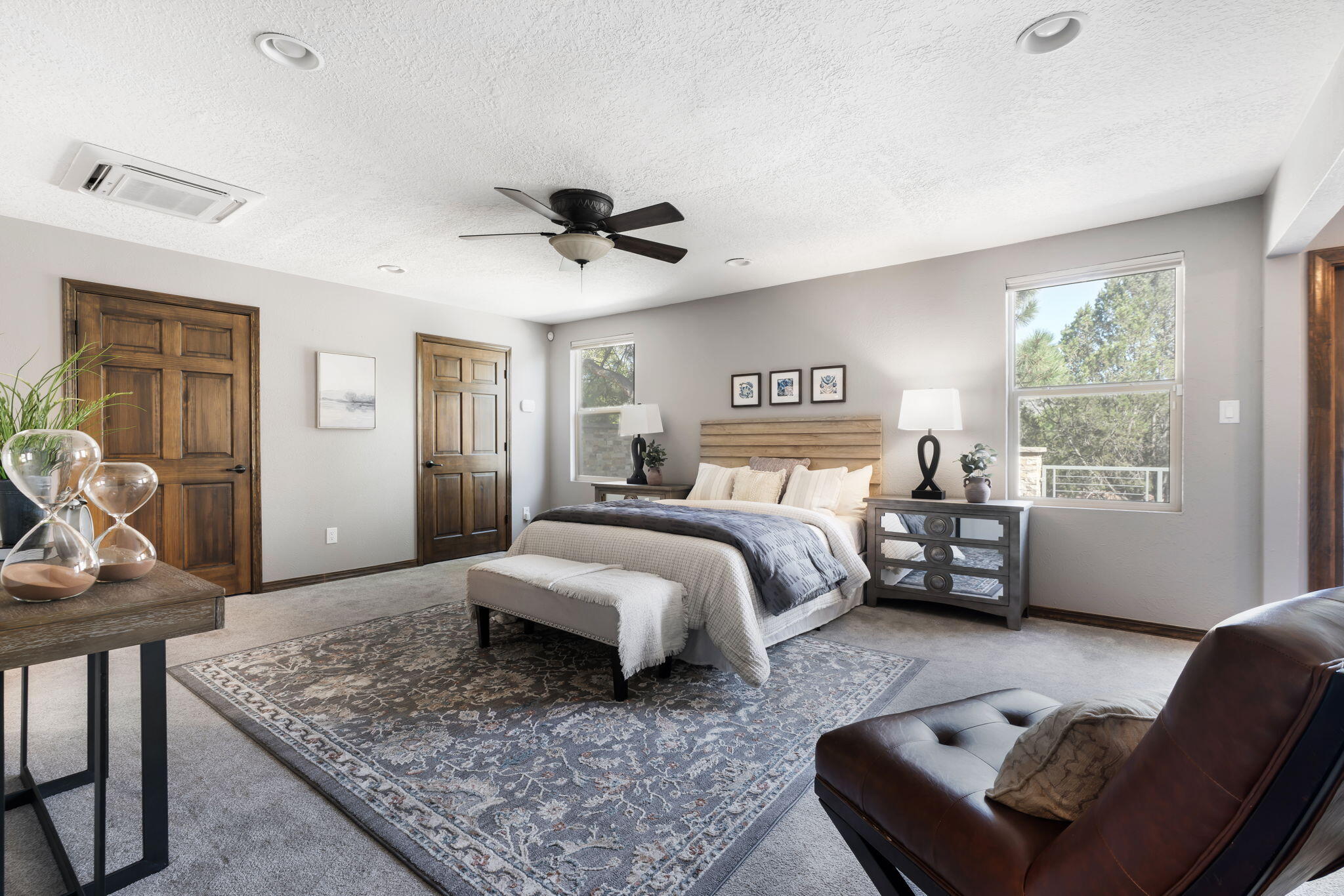 Photo 18 — 9806 Greenbrier Road NE
