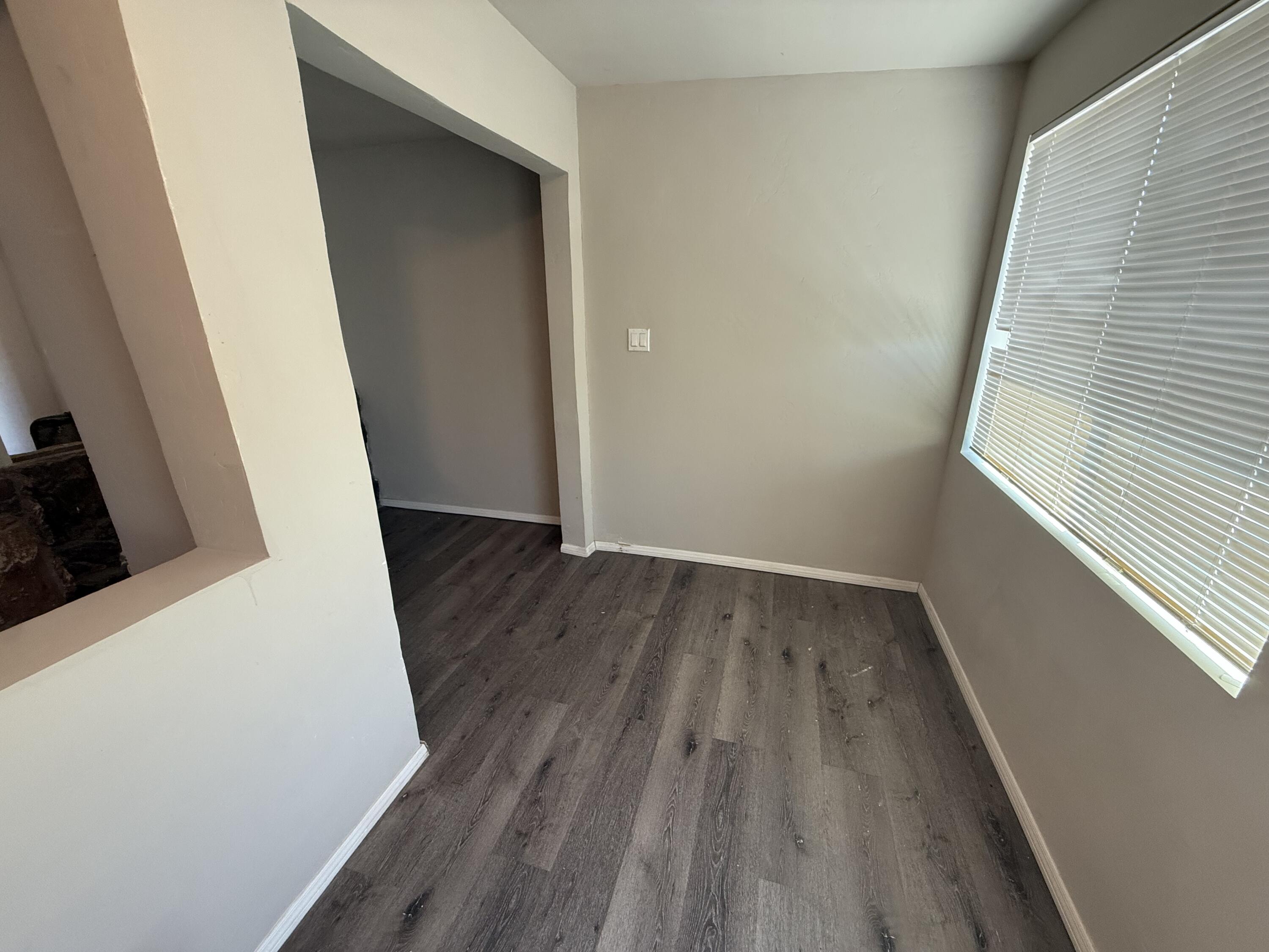 Photo 18 — 109 La Plata Road NW