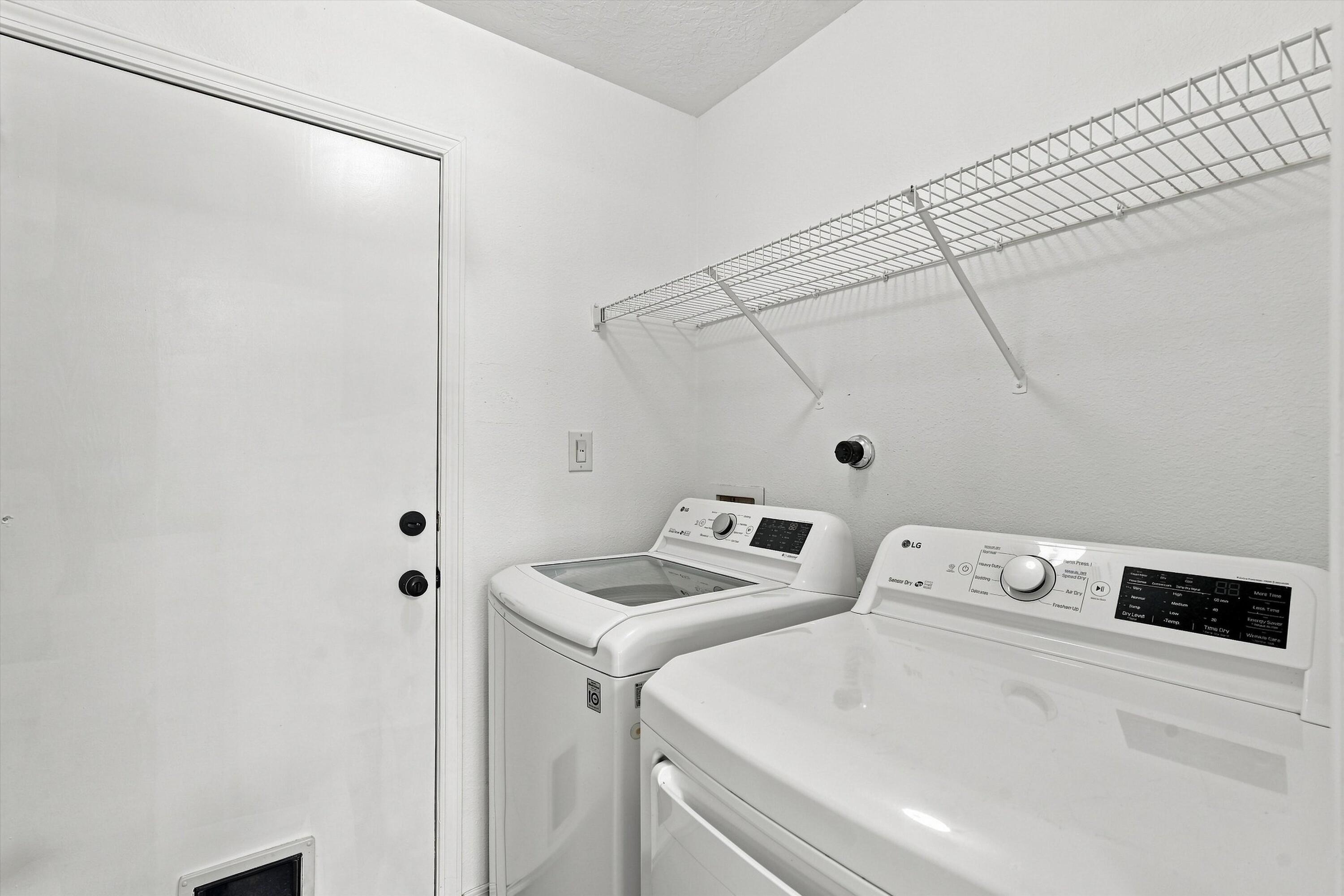Photo 7 — 10805 Park North Street NW