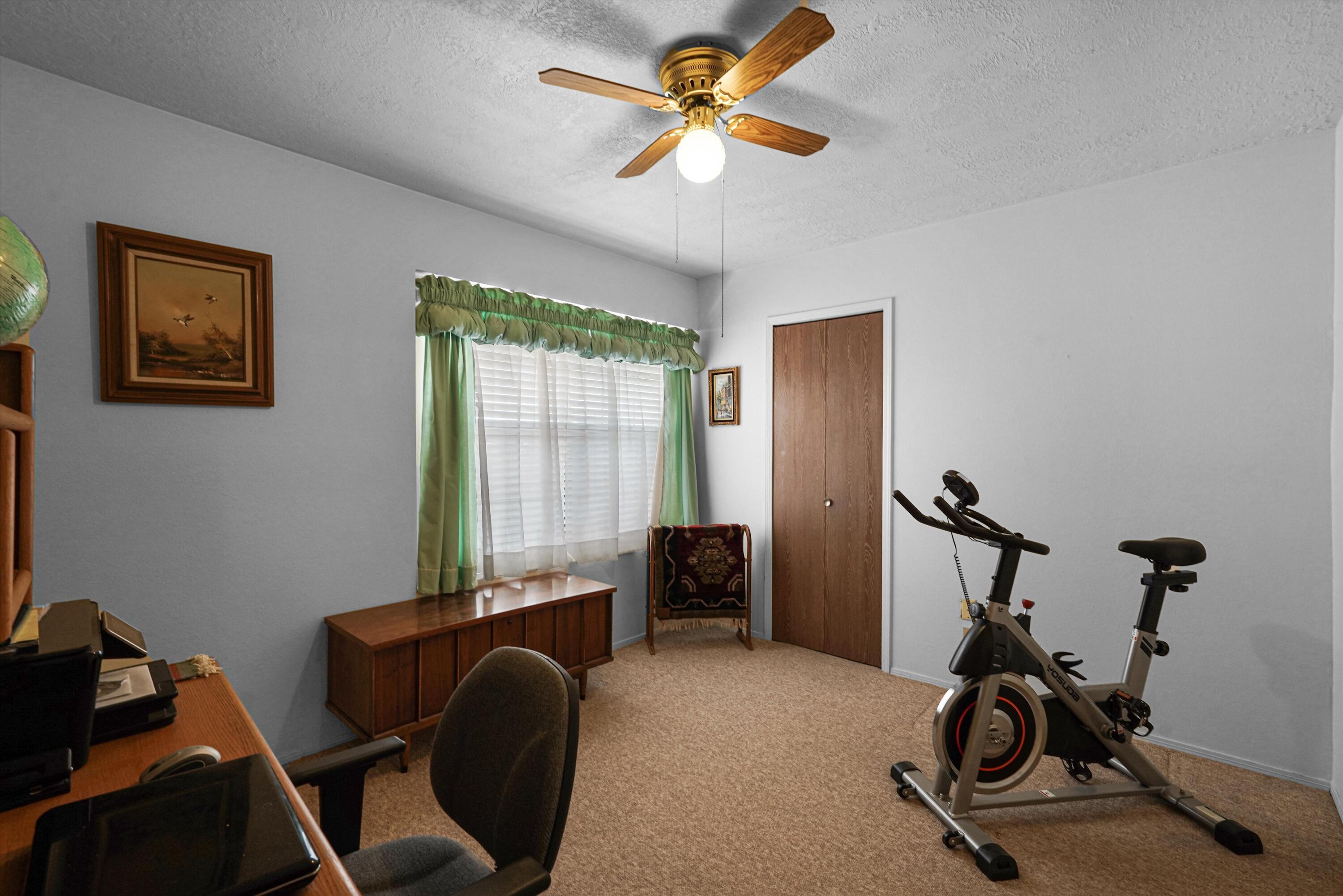 Photo 4 — 4321 Snowden Court NE