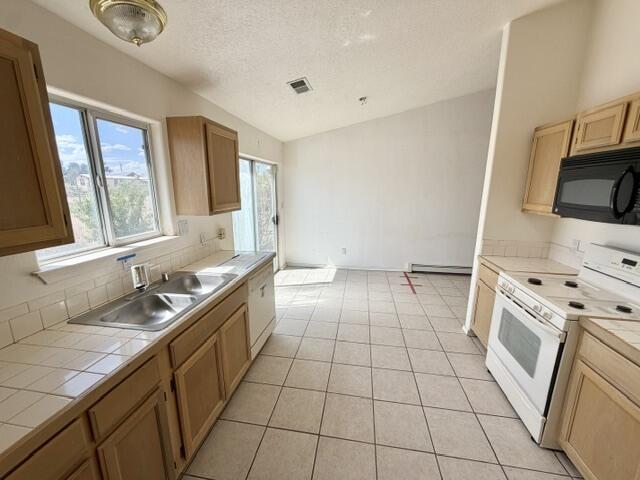 Photo 11 — 1205 5th Street NW