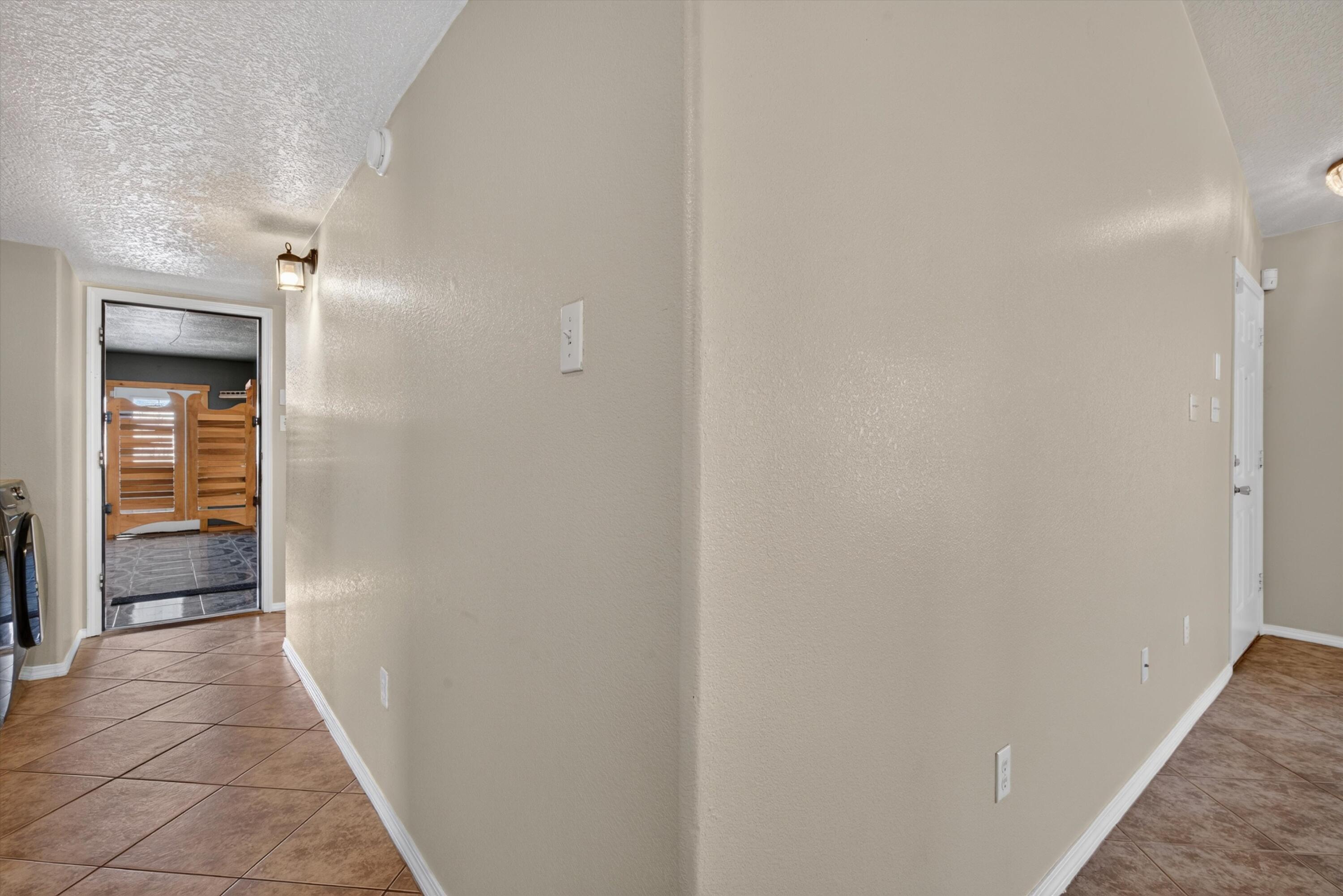 Photo 4 — 9718 Atrisco Ranch Road SW